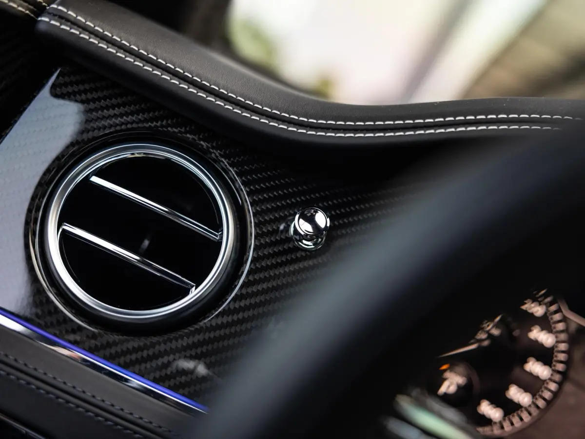 4.0 V8 S | ROTATING DISPLAY | NAIM SOUND | PANORAMADAK | TOURING PAKKET | HEAD-UP | ADAPTIEVE CRUISE CONTROL | CARBON INTERIEURLIJSTEN | SOFTCLOSE | STOELMASSAGE | STOELVENTILATIE | BTW AUTO