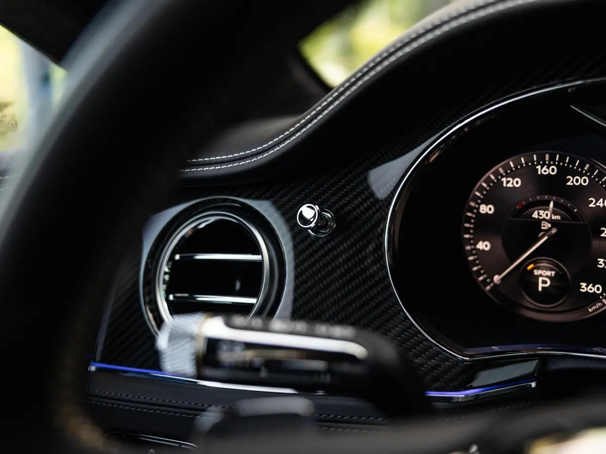 4.0 V8 S | ROTATING DISPLAY | NAIM SOUND | PANORAMADAK | TOURING PAKKET | HEAD-UP | ADAPTIEVE CRUISE CONTROL | CARBON INTERIEURLIJSTEN | SOFTCLOSE | STOELMASSAGE | STOELVENTILATIE | BTW AUTO