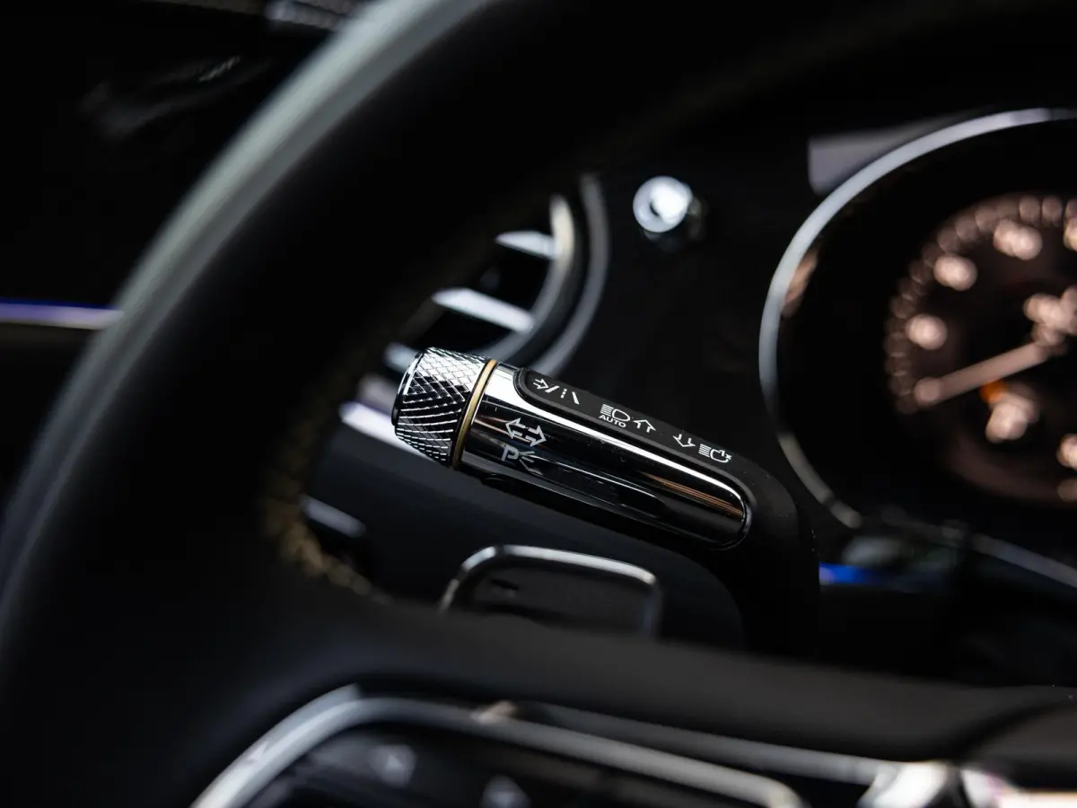 4.0 V8 S | ROTATING DISPLAY | NAIM SOUND | PANORAMADAK | TOURING PAKKET | HEAD-UP | ADAPTIEVE CRUISE CONTROL | CARBON INTERIEURLIJSTEN | SOFTCLOSE | STOELMASSAGE | STOELVENTILATIE | BTW AUTO