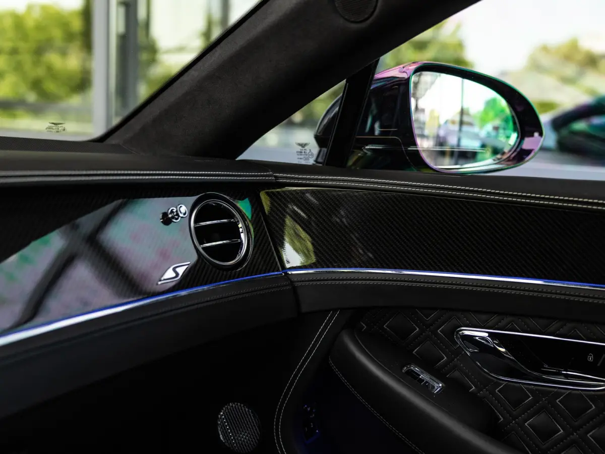 4.0 V8 S | ROTATING DISPLAY | NAIM SOUND | PANORAMADAK | TOURING PAKKET | HEAD-UP | ADAPTIEVE CRUISE CONTROL | CARBON INTERIEURLIJSTEN | SOFTCLOSE | STOELMASSAGE | STOELVENTILATIE | BTW AUTO