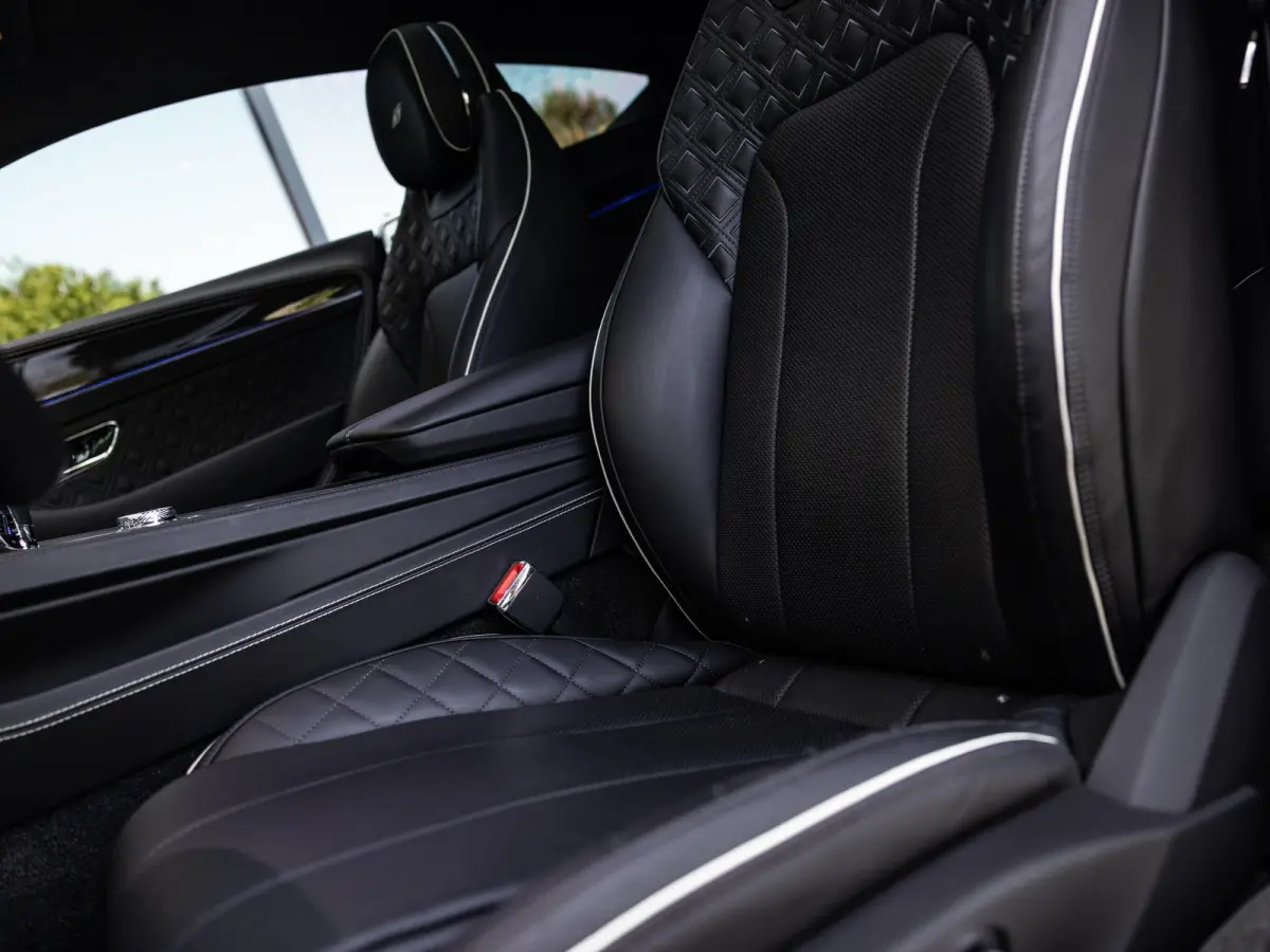 4.0 V8 S | ROTATING DISPLAY | NAIM SOUND | PANORAMADAK | TOURING PAKKET | HEAD-UP | ADAPTIEVE CRUISE CONTROL | CARBON INTERIEURLIJSTEN | SOFTCLOSE | STOELMASSAGE | STOELVENTILATIE | BTW AUTO