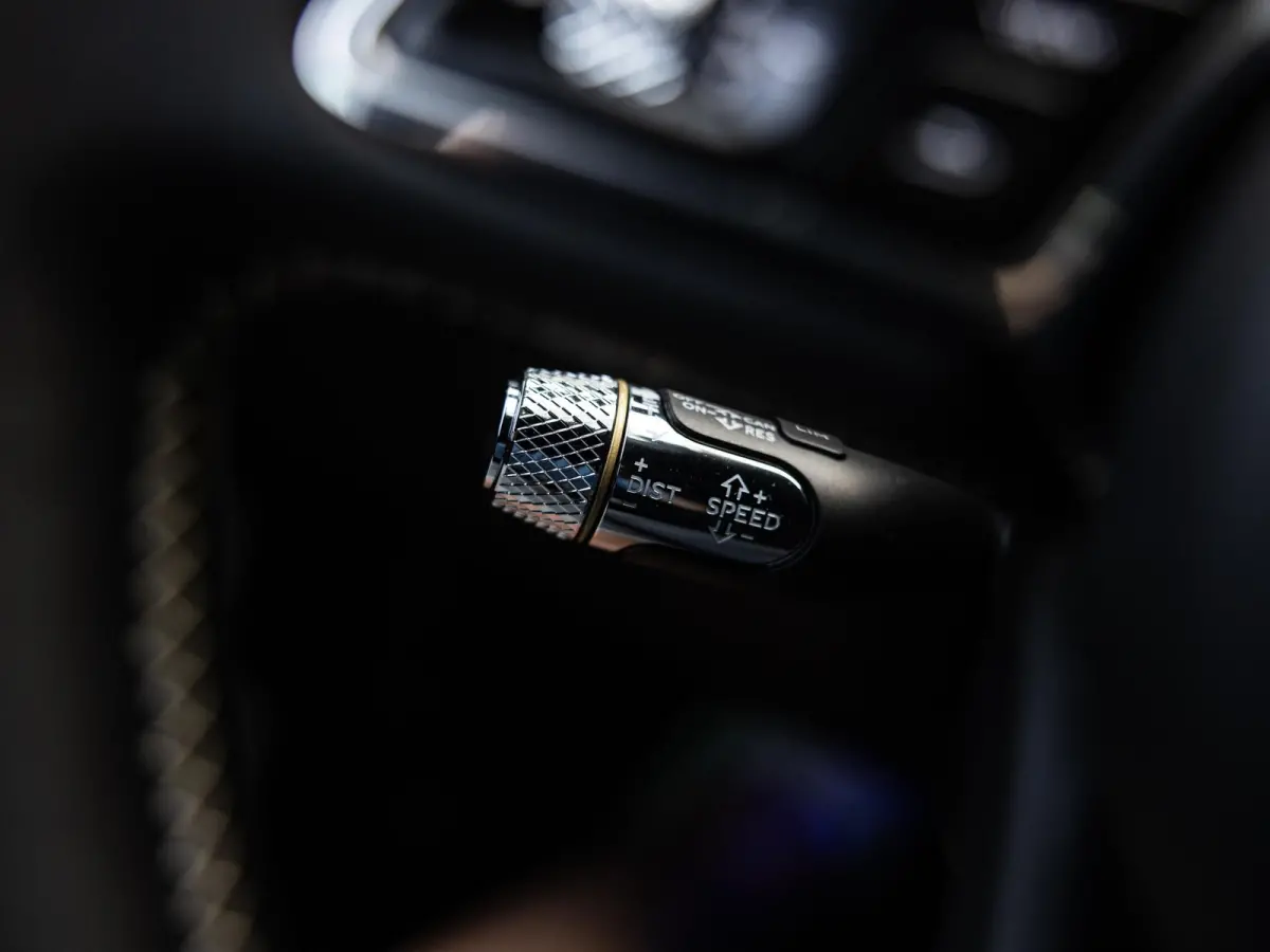 4.0 V8 S | ROTATING DISPLAY | NAIM SOUND | PANORAMADAK | TOURING PAKKET | HEAD-UP | ADAPTIEVE CRUISE CONTROL | CARBON INTERIEURLIJSTEN | SOFTCLOSE | STOELMASSAGE | STOELVENTILATIE | BTW AUTO