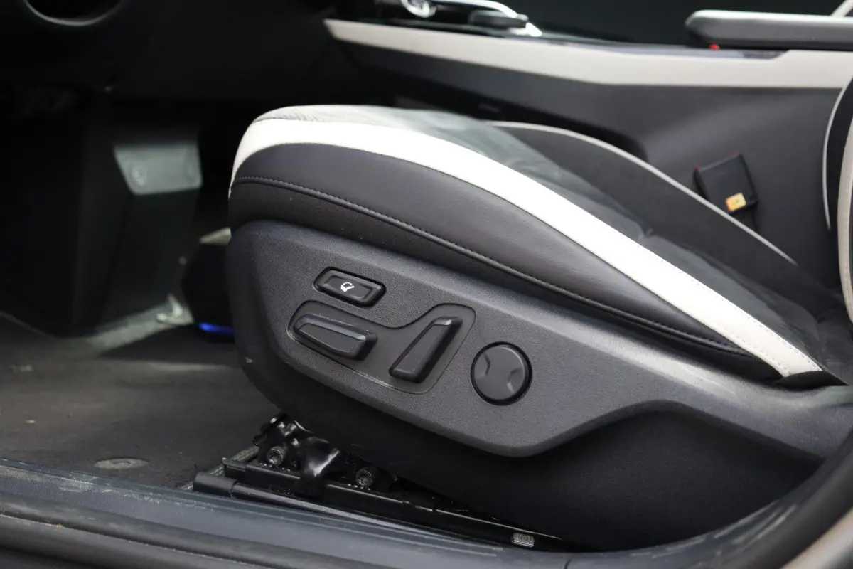 GT-Line AWD 84 kWh |Pano |Head-Up |Stoelventilatie |Meridian |360° |Memory