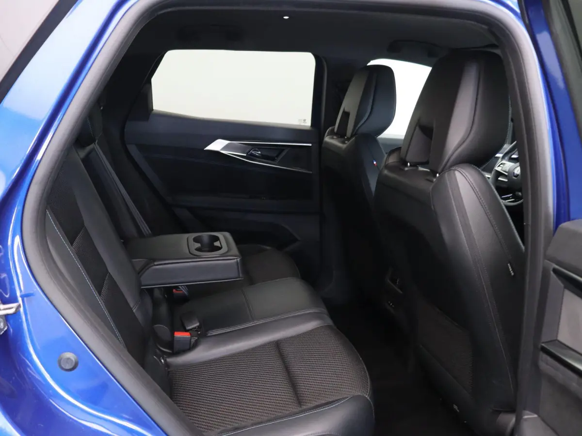 E-Tech full hybrid 200pk Iconic esprit Alpine | Stoel- en stuurverwarming | Adaptieve cruise control | 360' graden camera | Elektrisch verstelbare stoel |