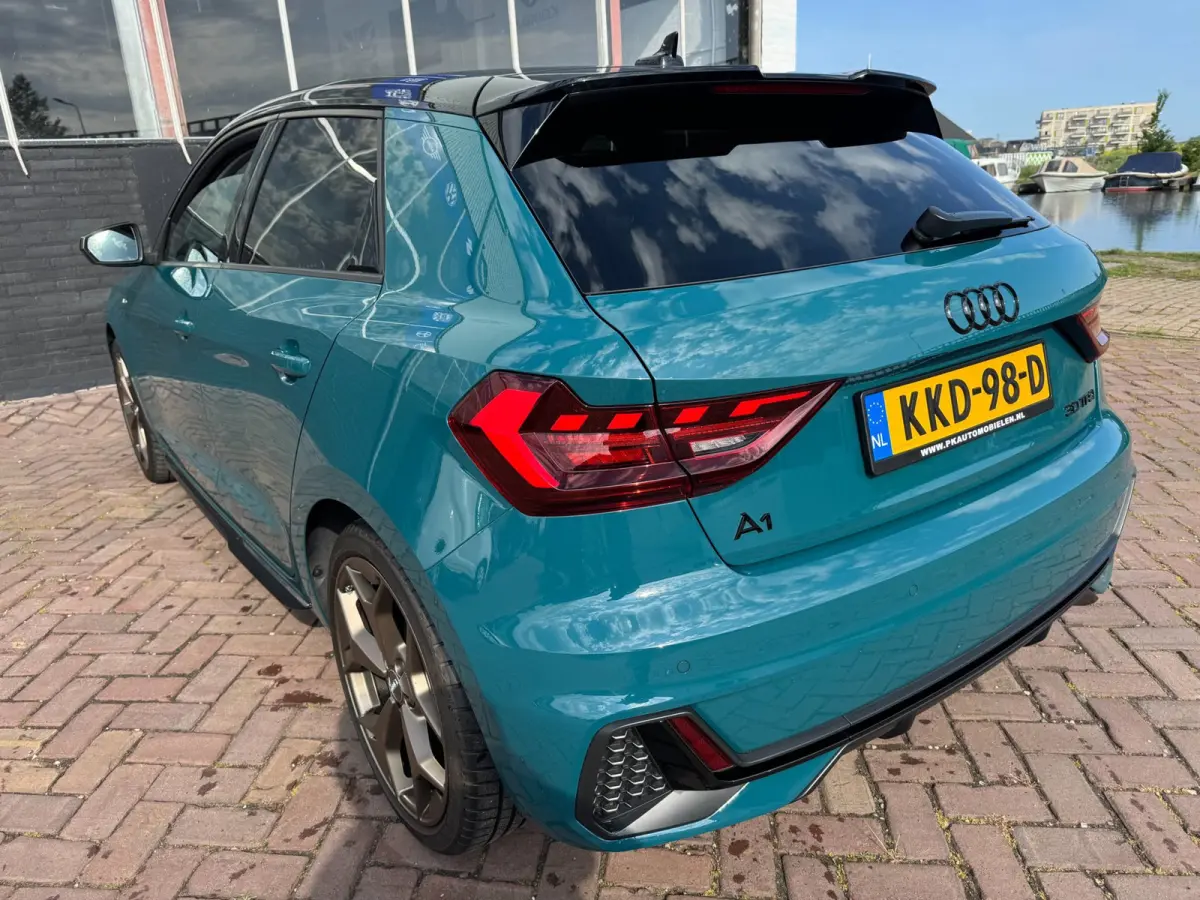 30 TFSI S-Line Edition One **KEYLESS**