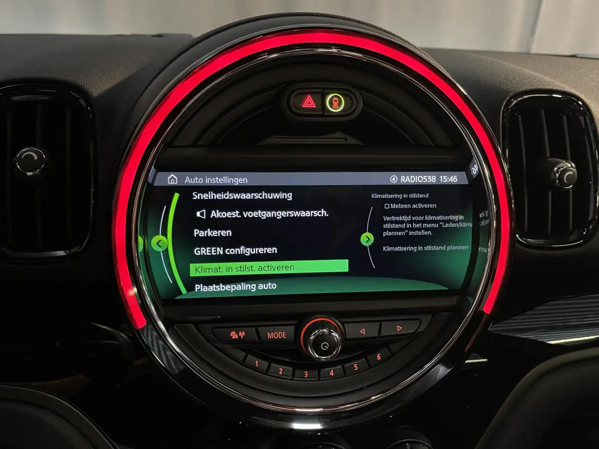 1.5 Cooper ALL4 Salt John Cooper Works 19"/Panoramadak/JCW sportstoelen + stoelverwarming/Harman Kardon/Keyless/Apple Carplay & Android Auto/Camera