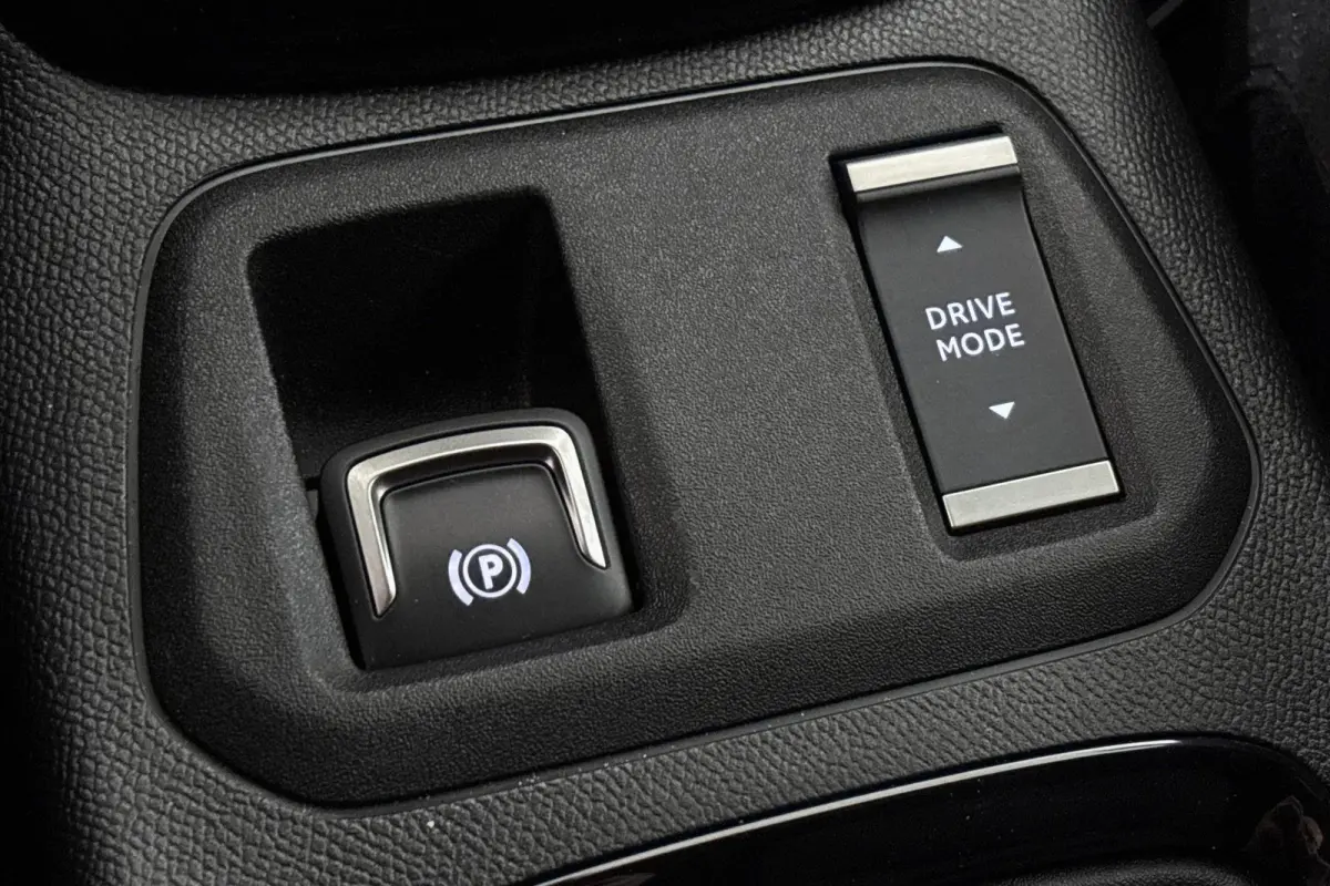1.2 Turbo Hybrid Yes Automaat 1e Eigenaar 7 JAAR GARANTIE Apple CarPlay 17" NL Auto
