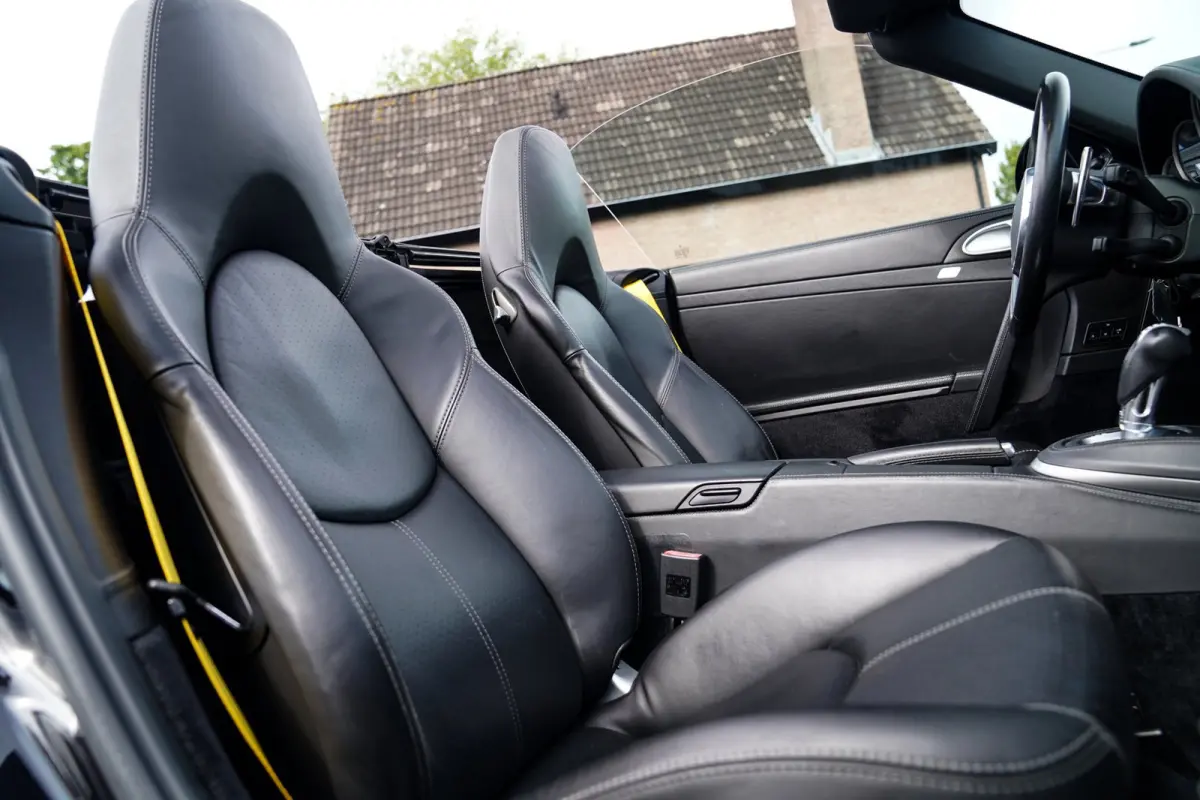 3.8 Turbo S 997-2 | Keramisch | Carbon | incl Hardtop | Akrapovic | Bose Surround Sound System | Centerlocks |
