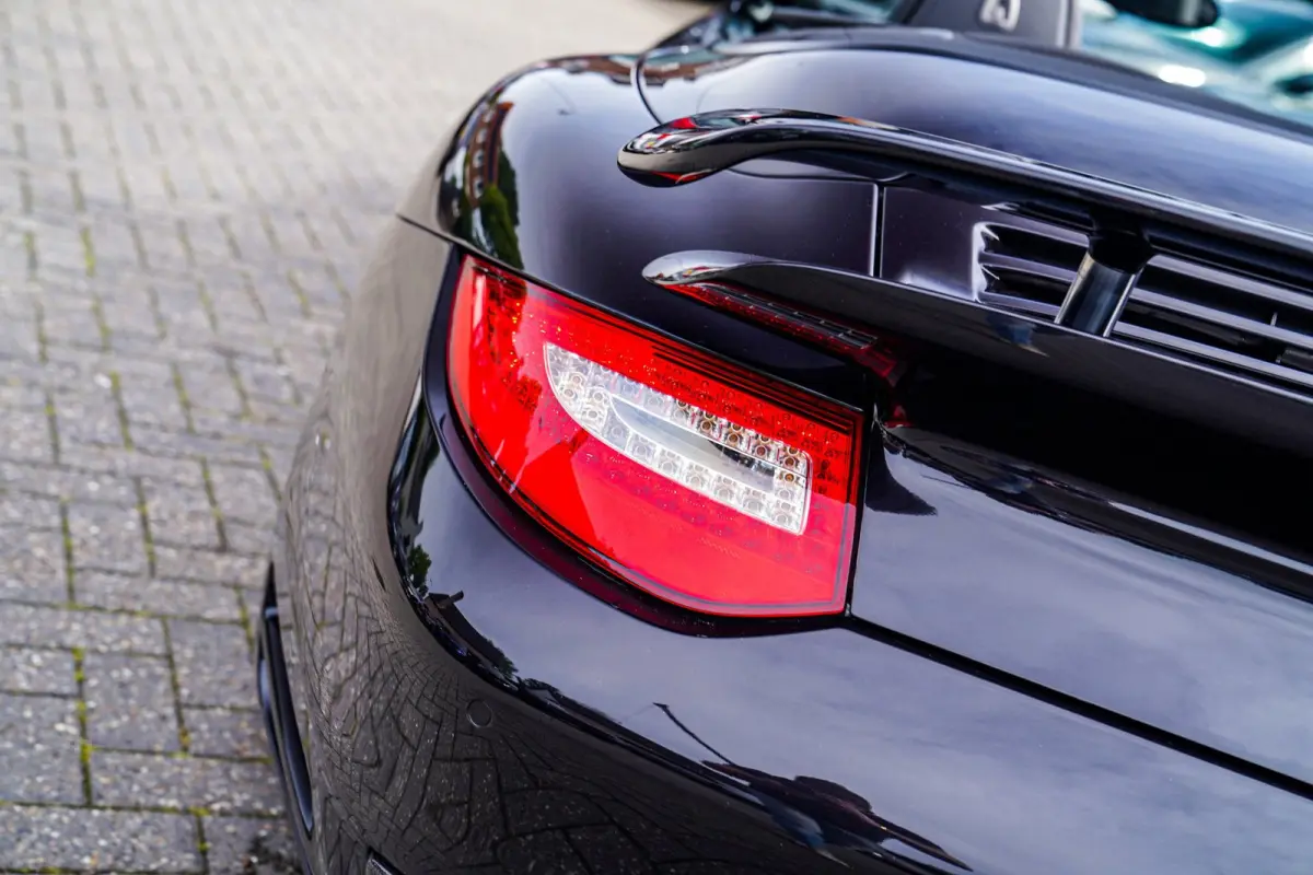 3.8 Turbo S 997-2 | Keramisch | Carbon | incl Hardtop | Akrapovic | Bose Surround Sound System | Centerlocks |
