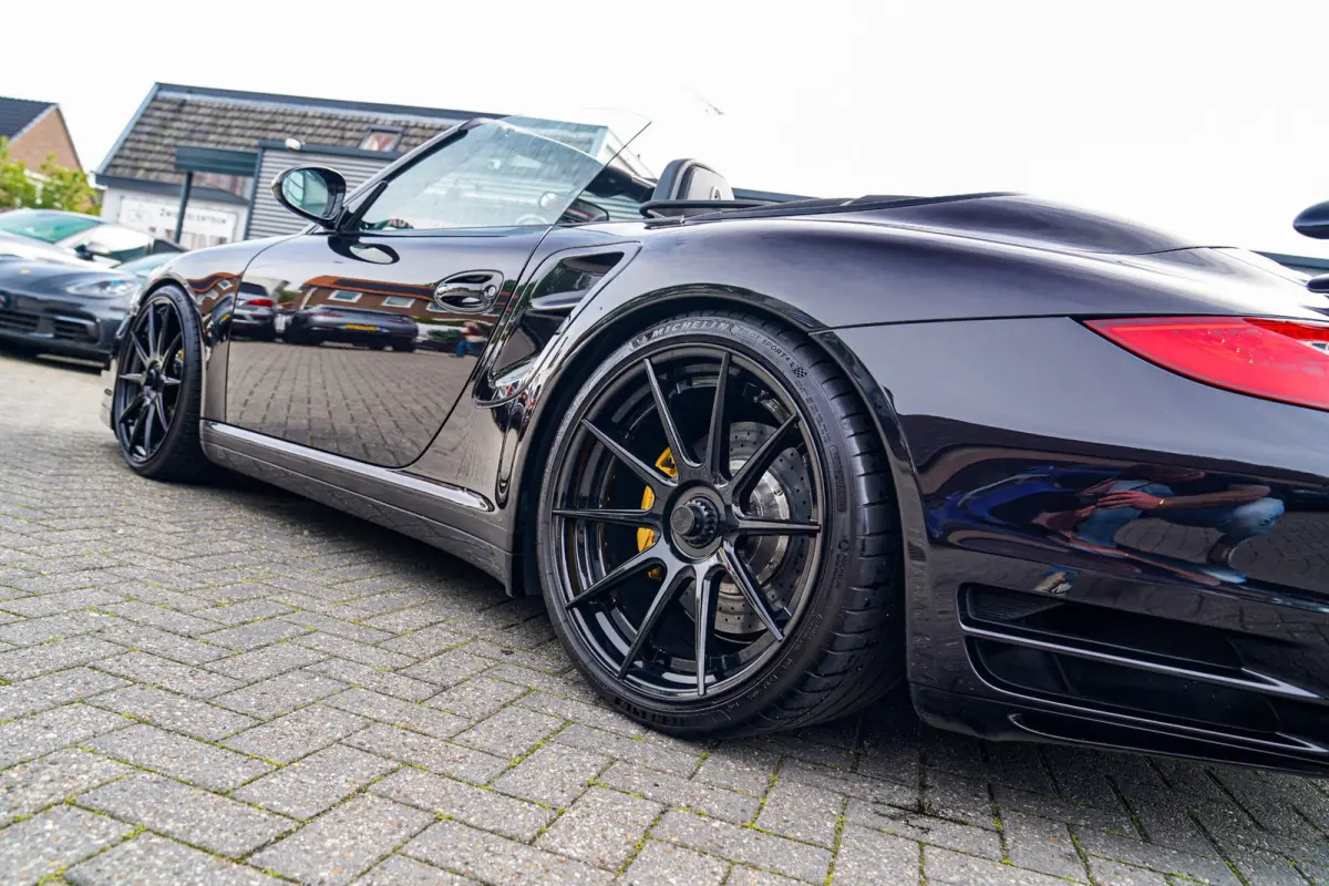 3.8 Turbo S 997-2 | Keramisch | Carbon | incl Hardtop | Akrapovic | Bose Surround Sound System | Centerlocks |