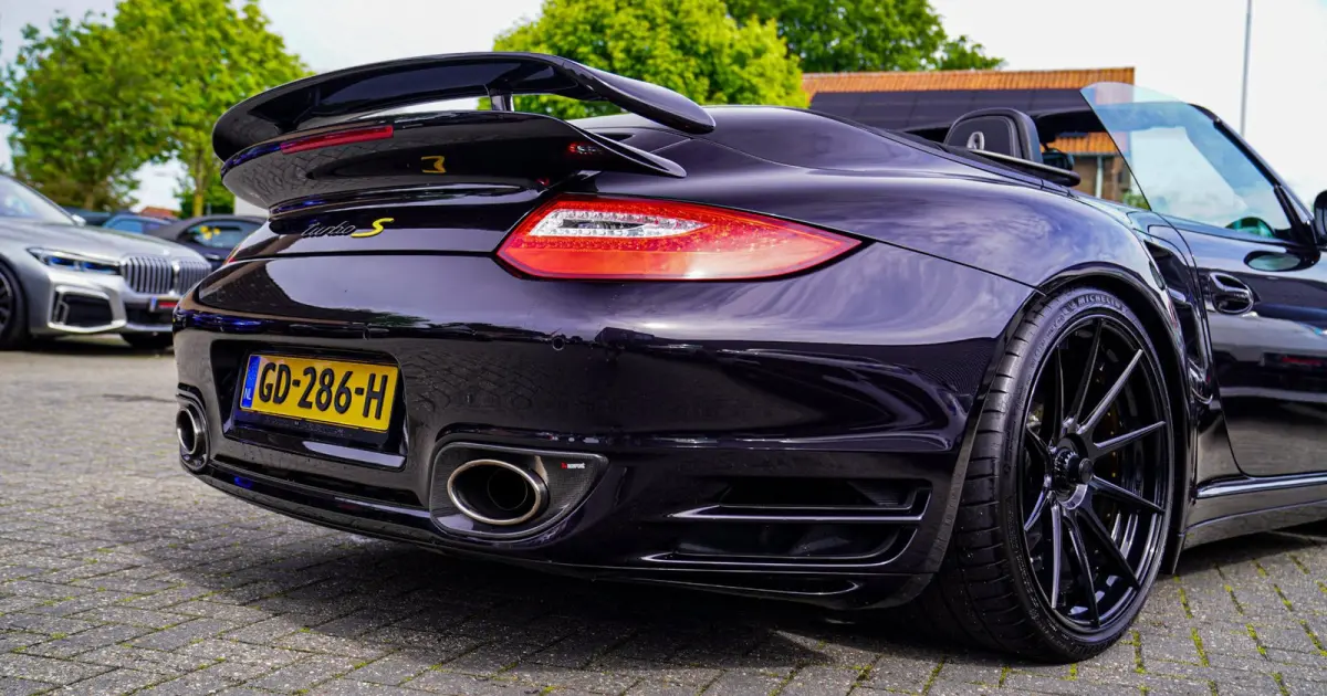 3.8 Turbo S 997-2 | Keramisch | Carbon | incl Hardtop | Akrapovic | Bose Surround Sound System | Centerlocks |