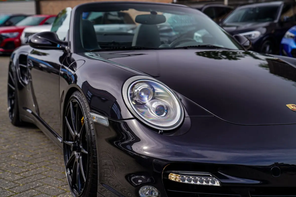3.8 Turbo S 997-2 | Keramisch | Carbon | incl Hardtop | Akrapovic | Bose Surround Sound System | Centerlocks |