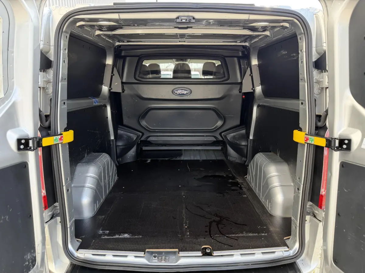 320 2.0 TDCI L2H1 DC*PLATINUM*AUTOM.*2XSCHUIF*HAAK