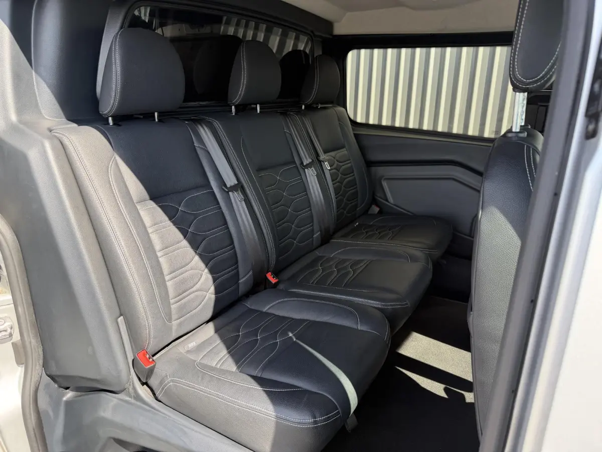 320 2.0 TDCI L2H1 DC*PLATINUM*AUTOM.*2XSCHUIF*HAAK