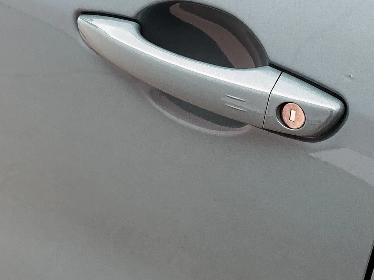 Urban 110pk Hybrid Automaat | Navigatie | Camera achter | Stoelverwarming | Cruise control | Apple Carplay en Android auto