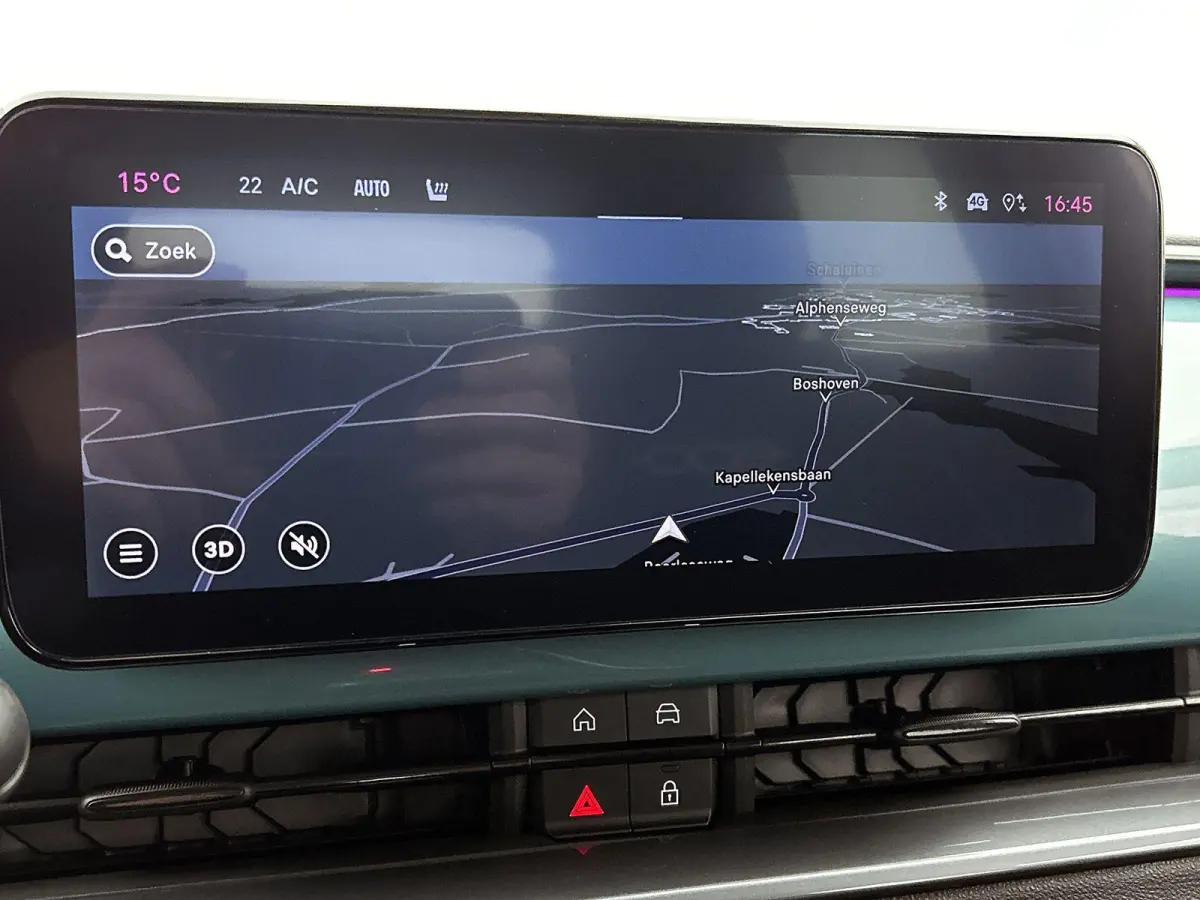 Urban 110pk Hybrid Automaat | Navigatie | Camera achter | Stoelverwarming | Cruise control | Apple Carplay en Android auto