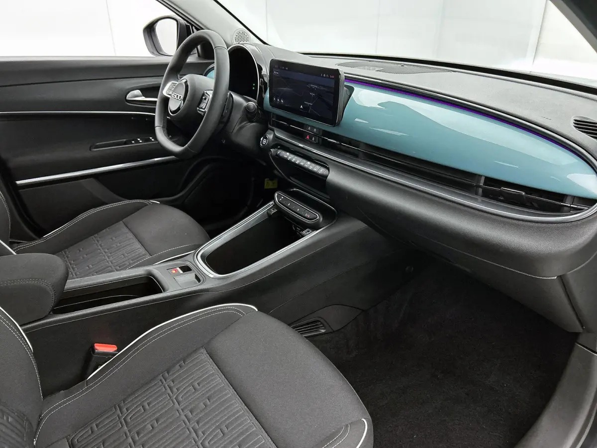 Urban 110pk Hybrid Automaat | Navigatie | Camera achter | Stoelverwarming | Cruise control | Apple Carplay en Android auto