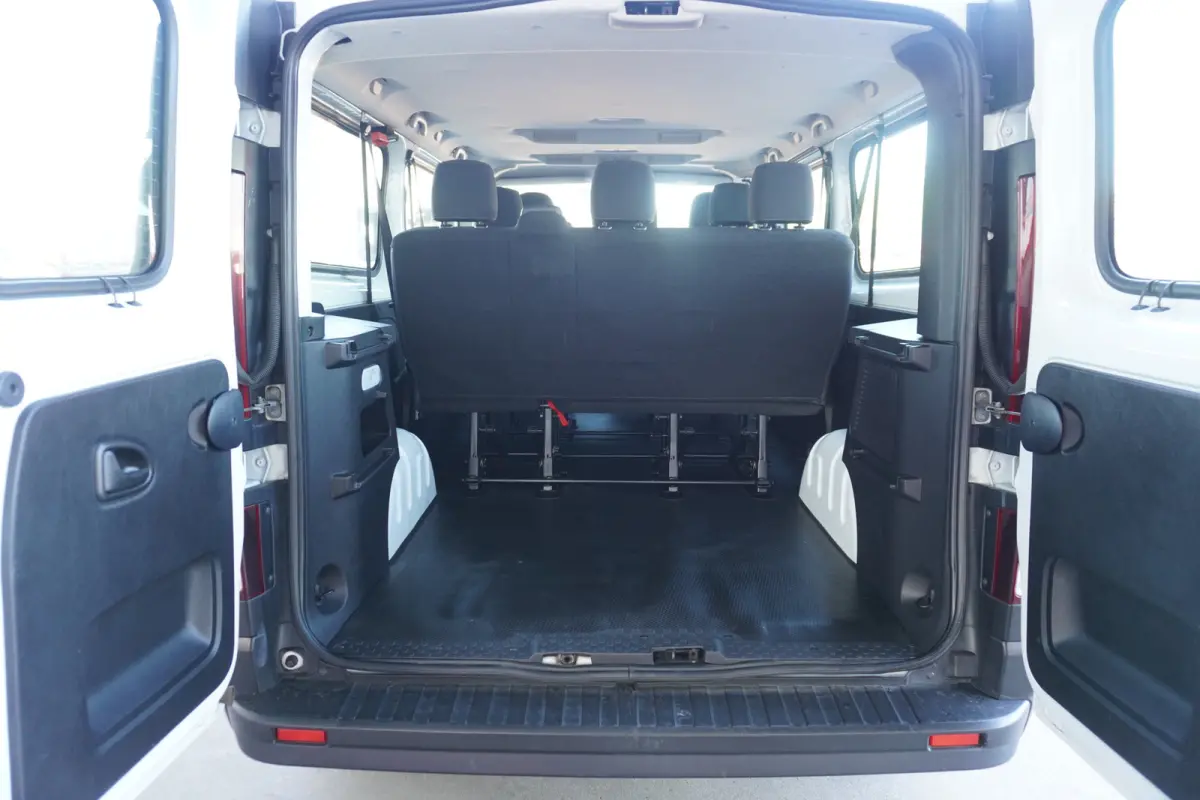 2.0 dCi 120PK Grand Life 9 Persoons nr. V036 | Airco | Cruise | Navi