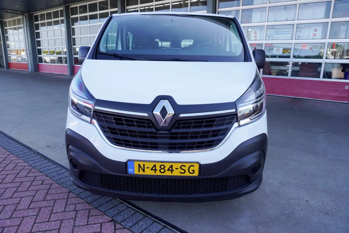 2.0 dCi 120PK Grand Life 9 Persoons nr. V037 | Airco | Cruise | Navi