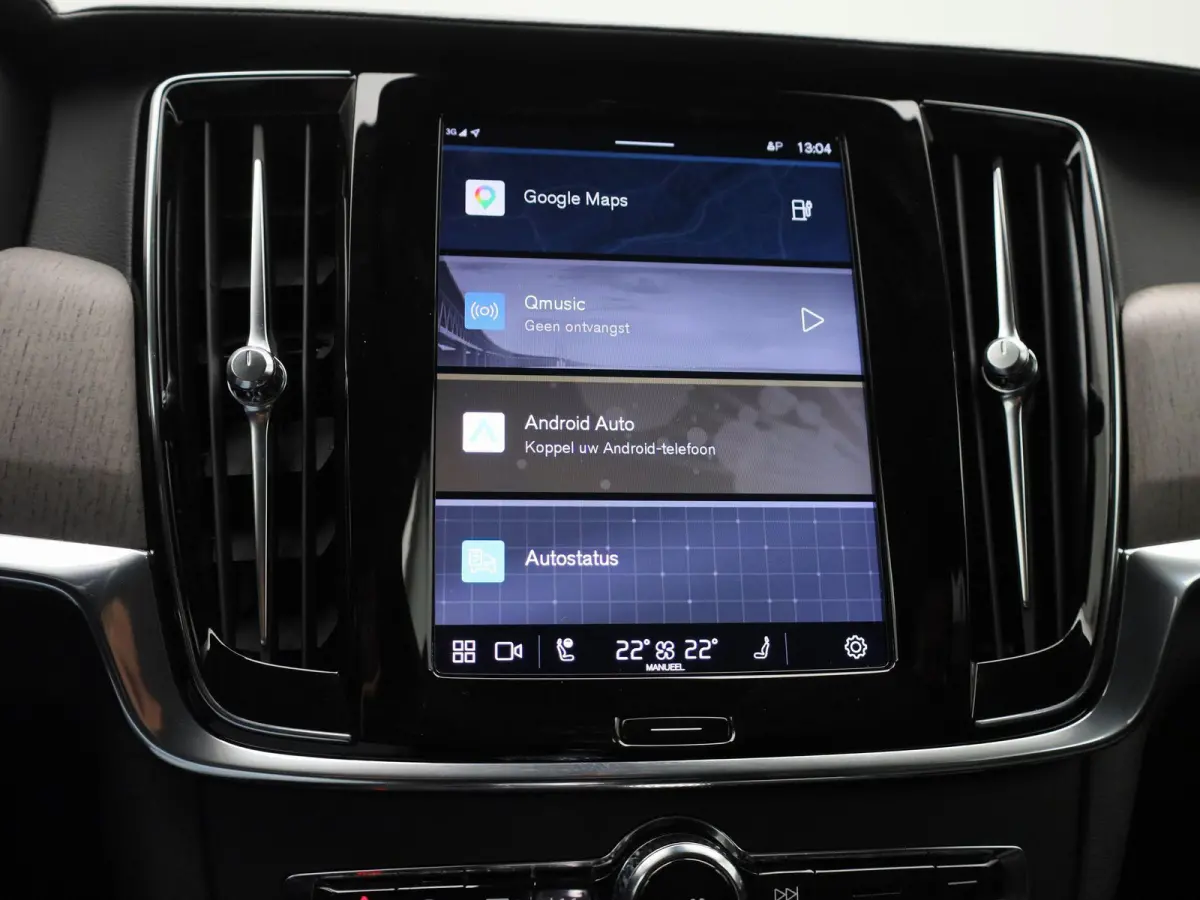 T8 PHEV Plus Bright Aut. AUTOMAAT | LEDER | SPORTSTOELEN | VIRTUEEL | NAVIGATIE | CAMERA | LMV | DAB | MEMORY | ELEKTRISCHE STOEL | VOOR EN ACHTER STOELVERWARMING | 12 MAANDEN BOVAG GARANTIE