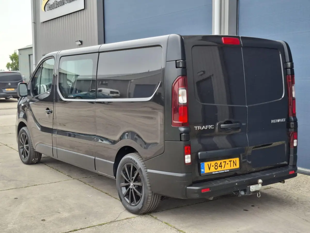 1.6 dCi T29 L2H1 DC Comfort DUBBEL CABINE / CRUISE CONTROLE / DEALER ONDERHOUDEN / NAVI