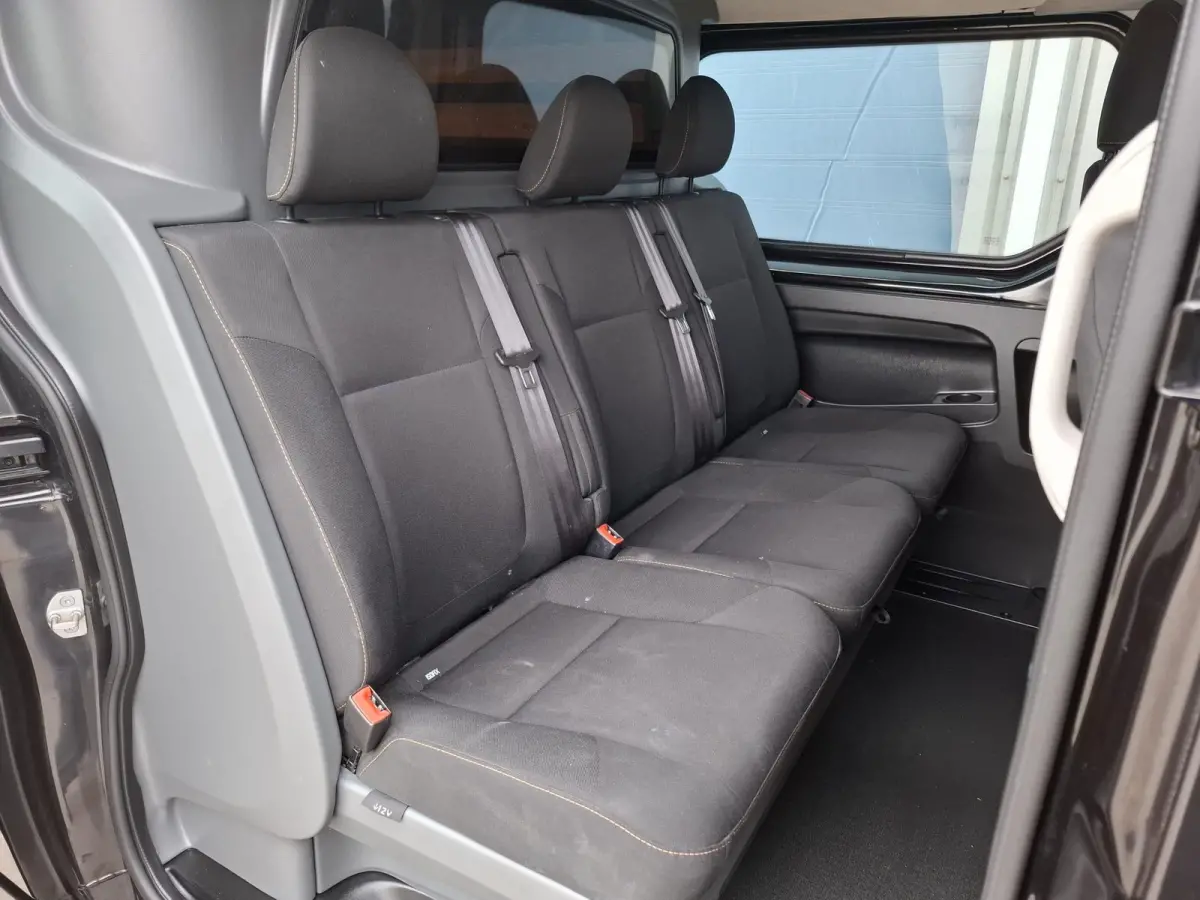 1.6 dCi T29 L2H1 DC Comfort DUBBEL CABINE / CRUISE CONTROLE / DEALER ONDERHOUDEN / NAVI