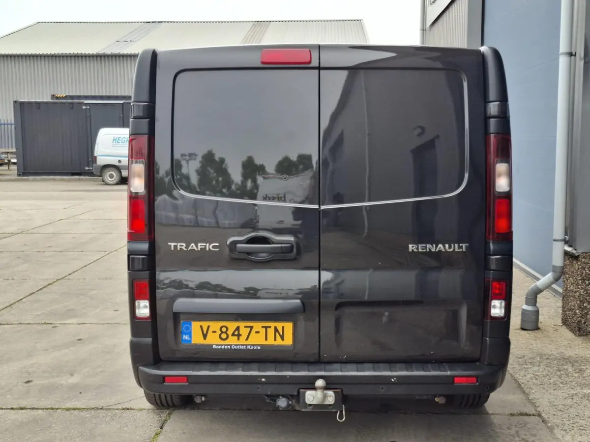 1.6 dCi T29 L2H1 DC Comfort DUBBEL CABINE / CRUISE CONTROLE / DEALER ONDERHOUDEN / NAVI