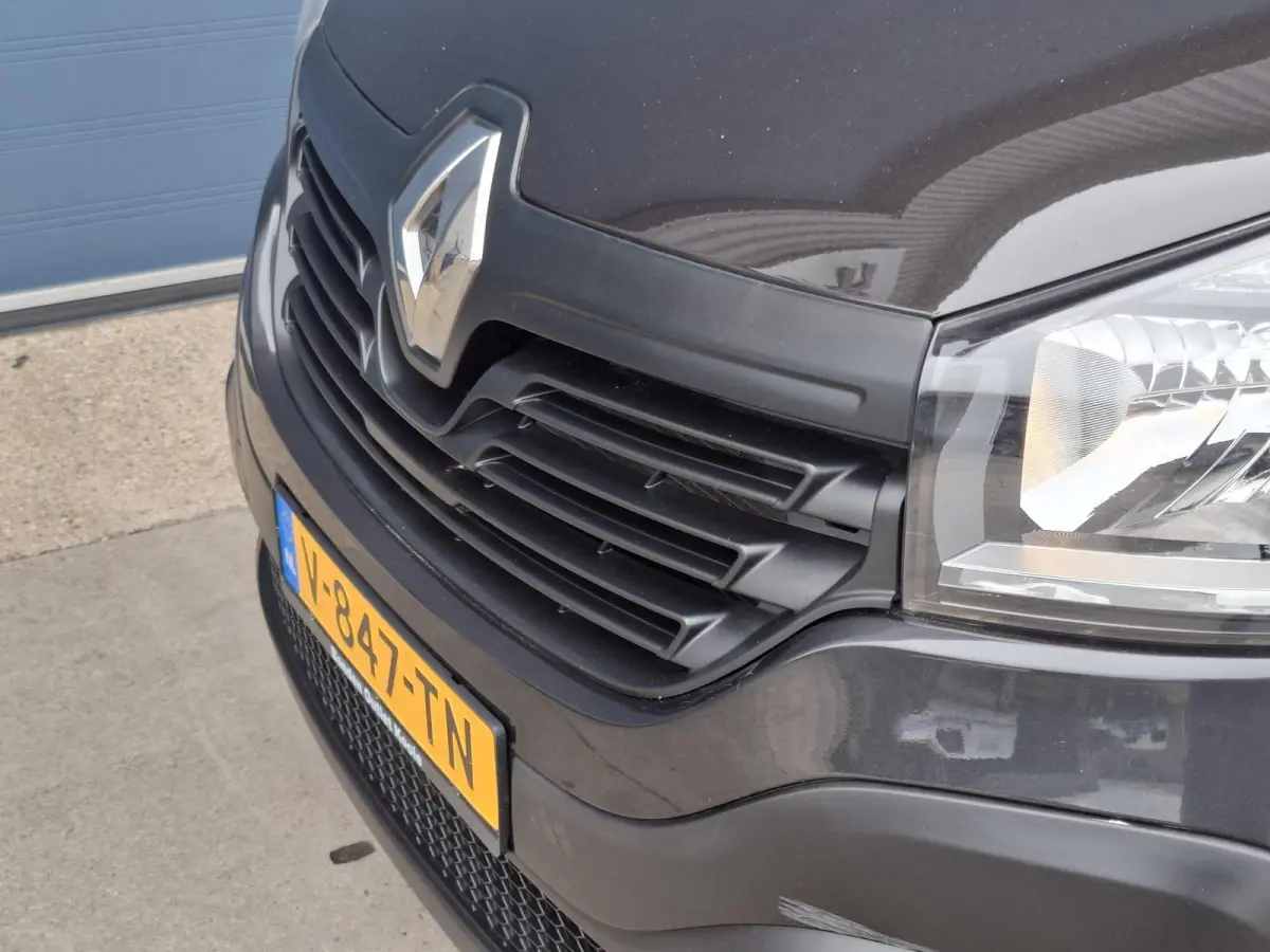 1.6 dCi T29 L2H1 DC Comfort DUBBEL CABINE / CRUISE CONTROLE / DEALER ONDERHOUDEN / NAVI