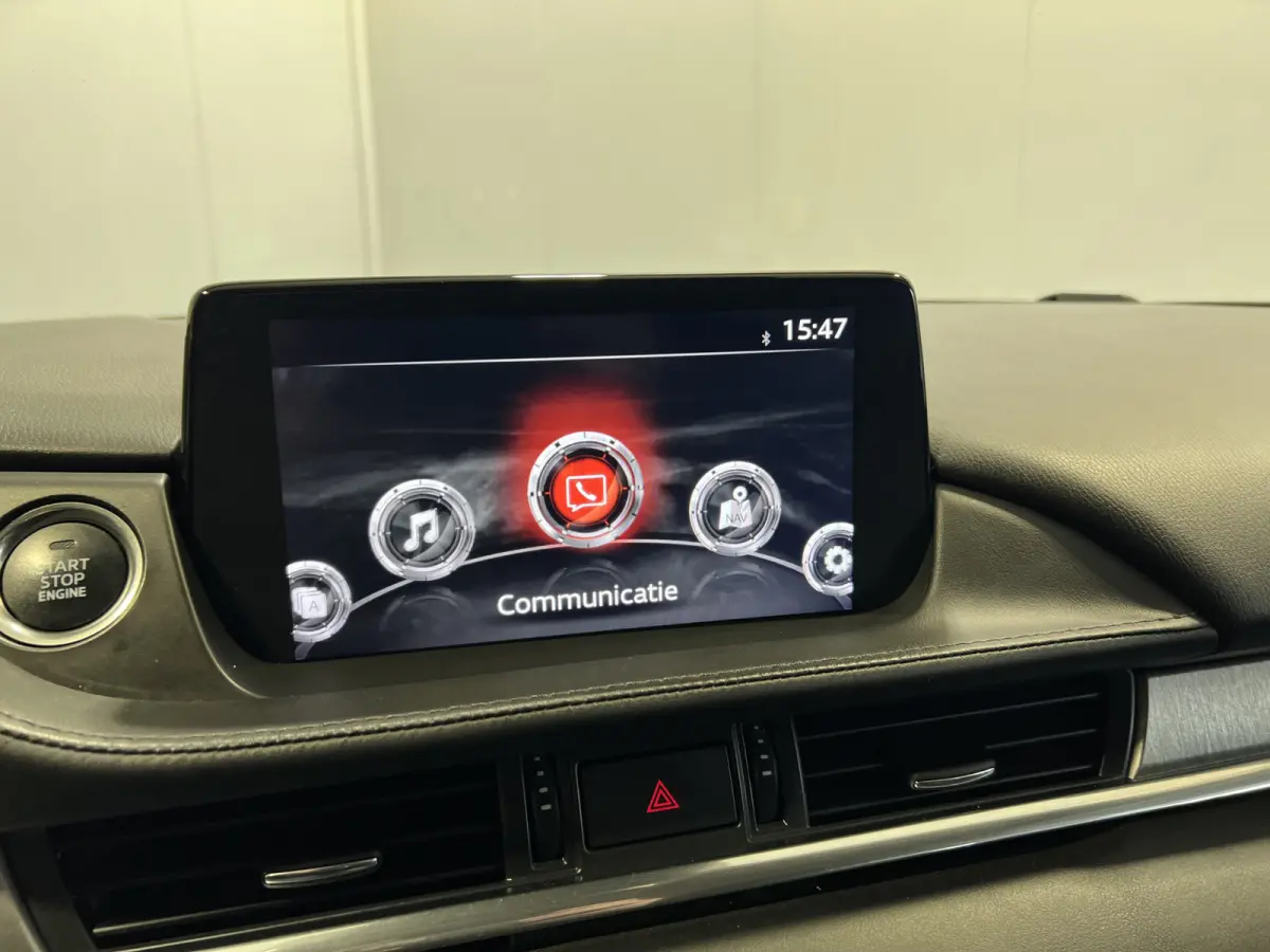 2.0 SkyActiv-G 145 Essence | Navigatie | PDC Voor + Achter | Adaptive Cruise Control | Airco |