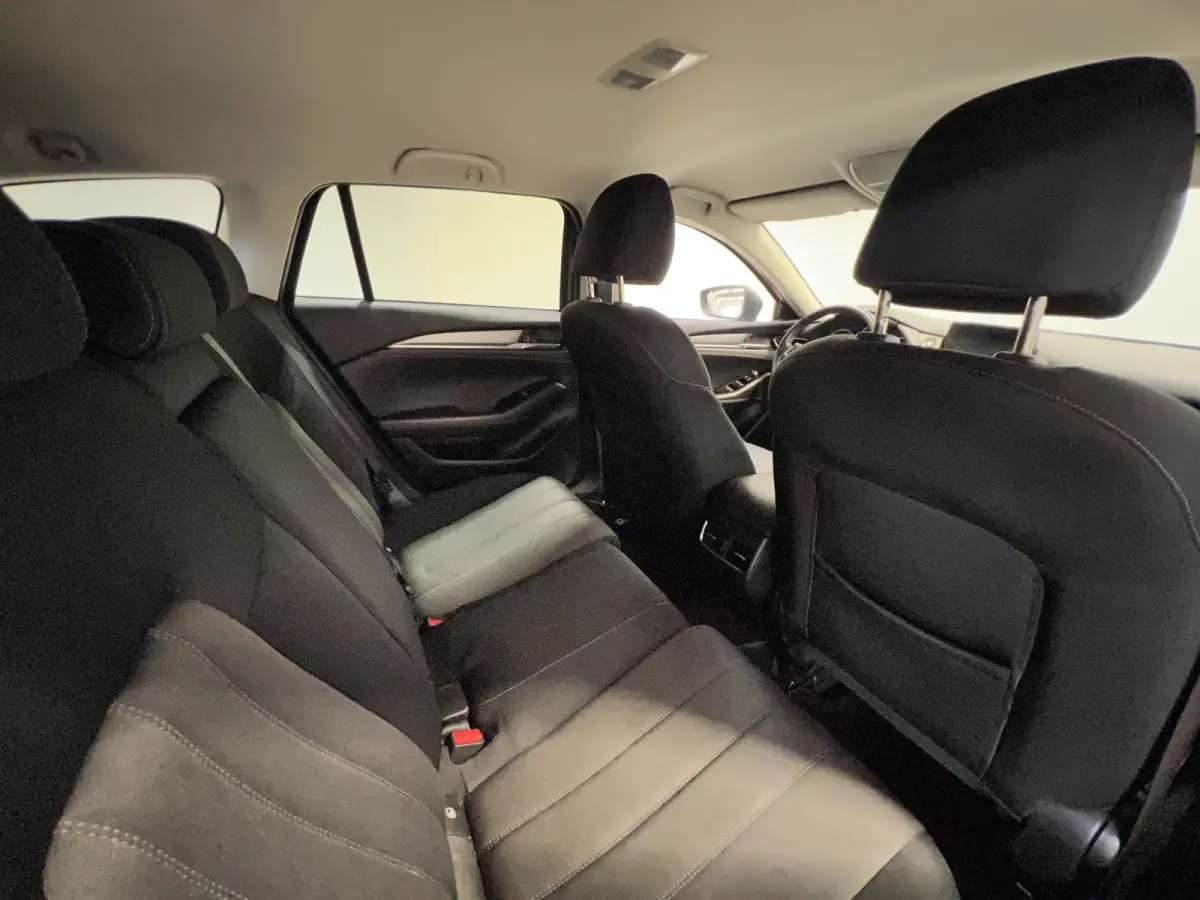 2.0 SkyActiv-G 145 Essence | Navigatie | PDC Voor + Achter | Adaptive Cruise Control | Airco |