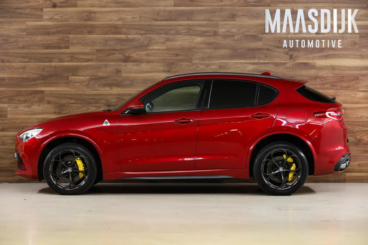 2.9 V6 AWD Quadrifoglio|Carbon|Squadra|H&K|