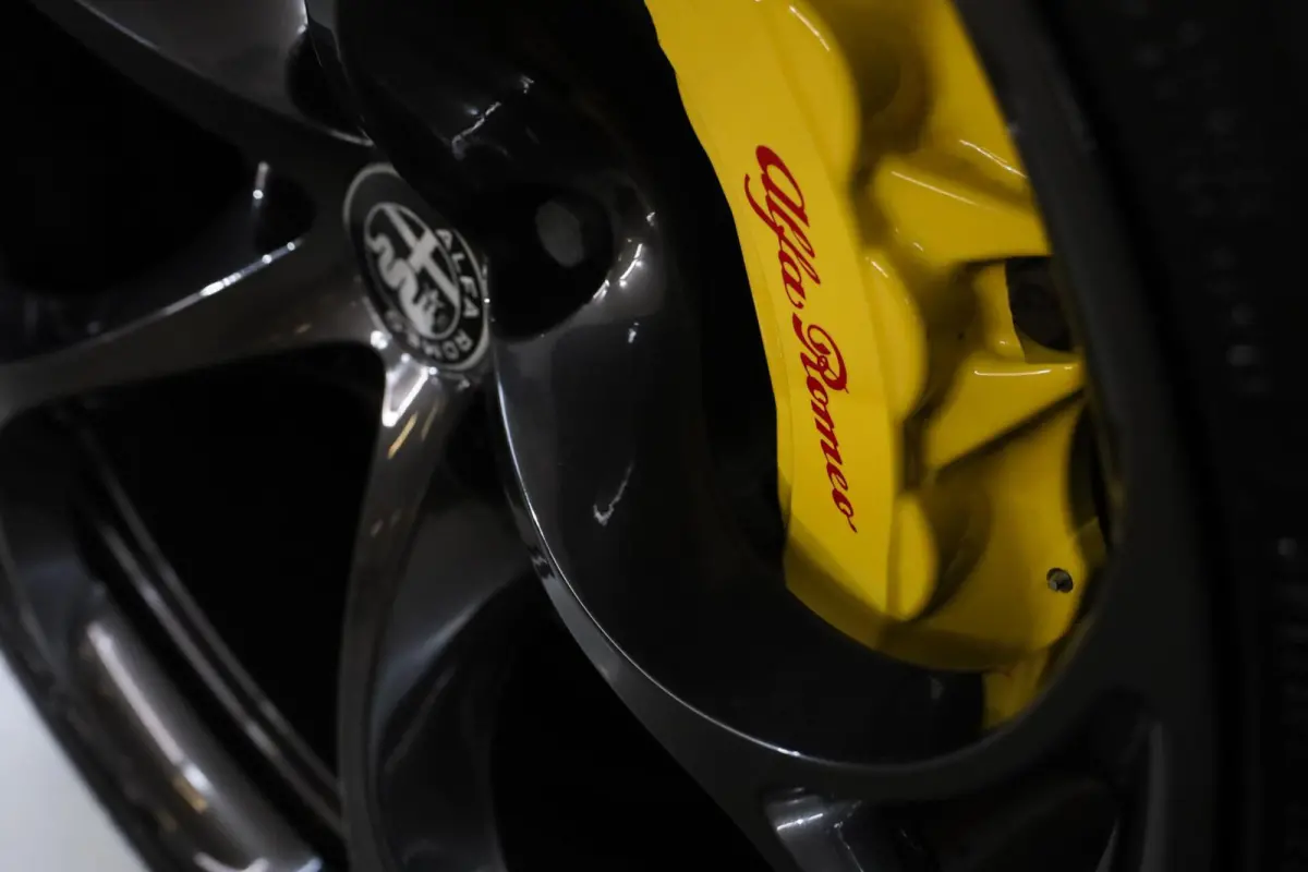 2.9 V6 AWD Quadrifoglio|Carbon|Squadra|H&K|