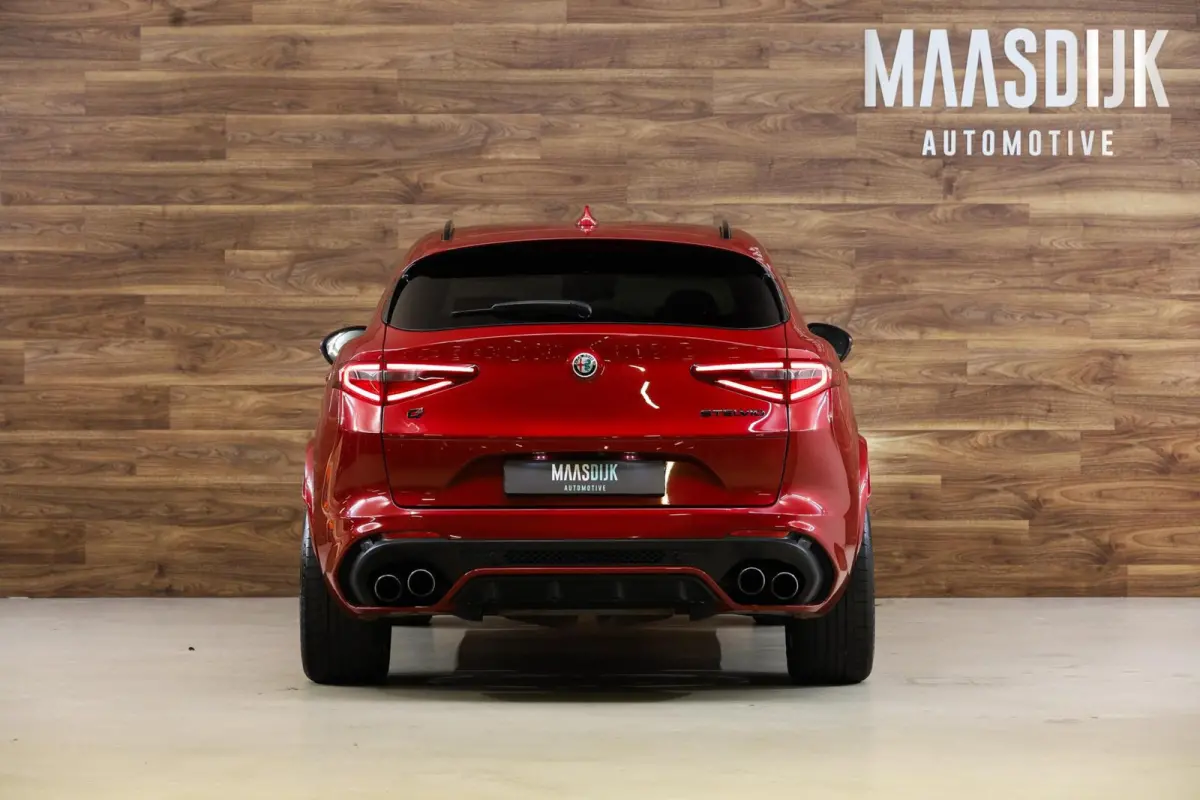 2.9 V6 AWD Quadrifoglio|Carbon|Squadra|H&K|