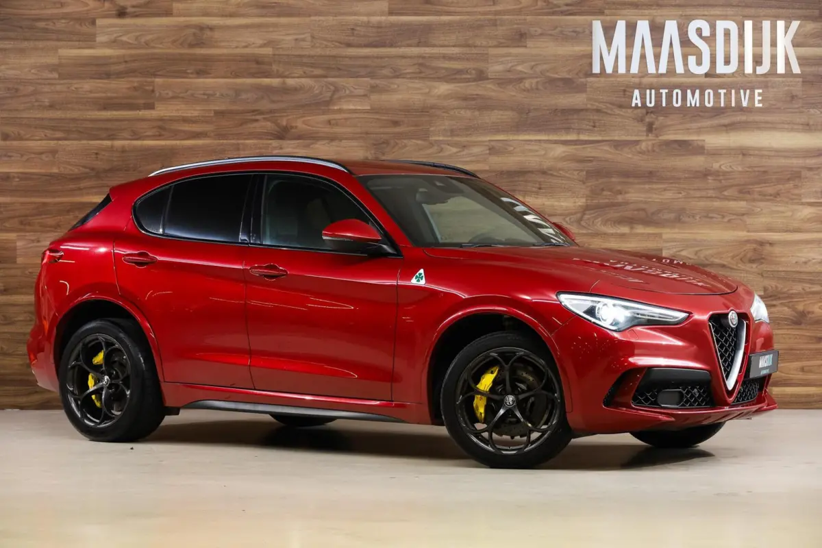 2.9 V6 AWD Quadrifoglio|Carbon|Squadra|H&K|