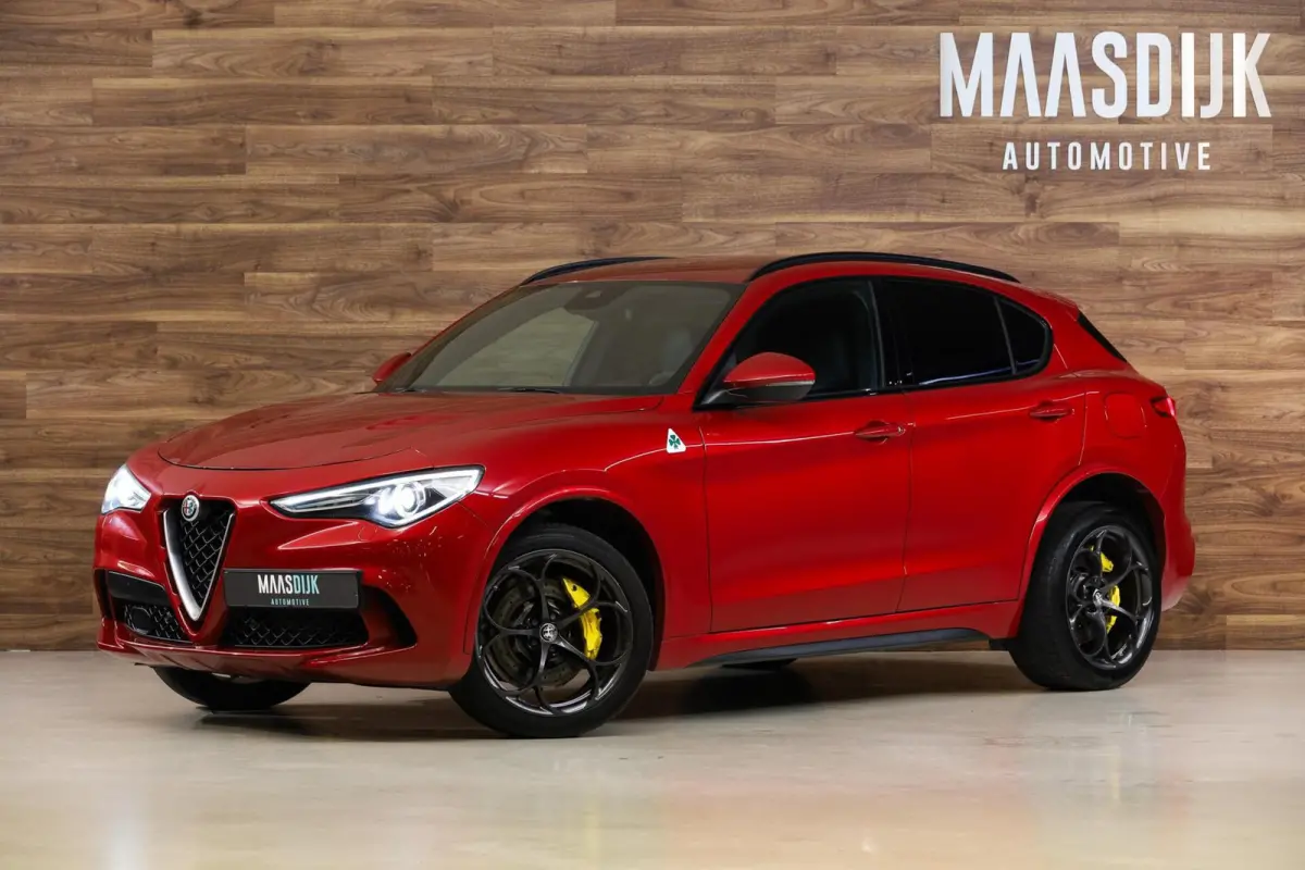 2.9 V6 AWD Quadrifoglio|Carbon|Squadra|H&K|
