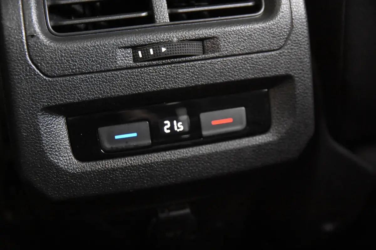 1.5 TSI *1ste Eigenaar*Panoramadak*Navigatie*Stoelverwarming*
