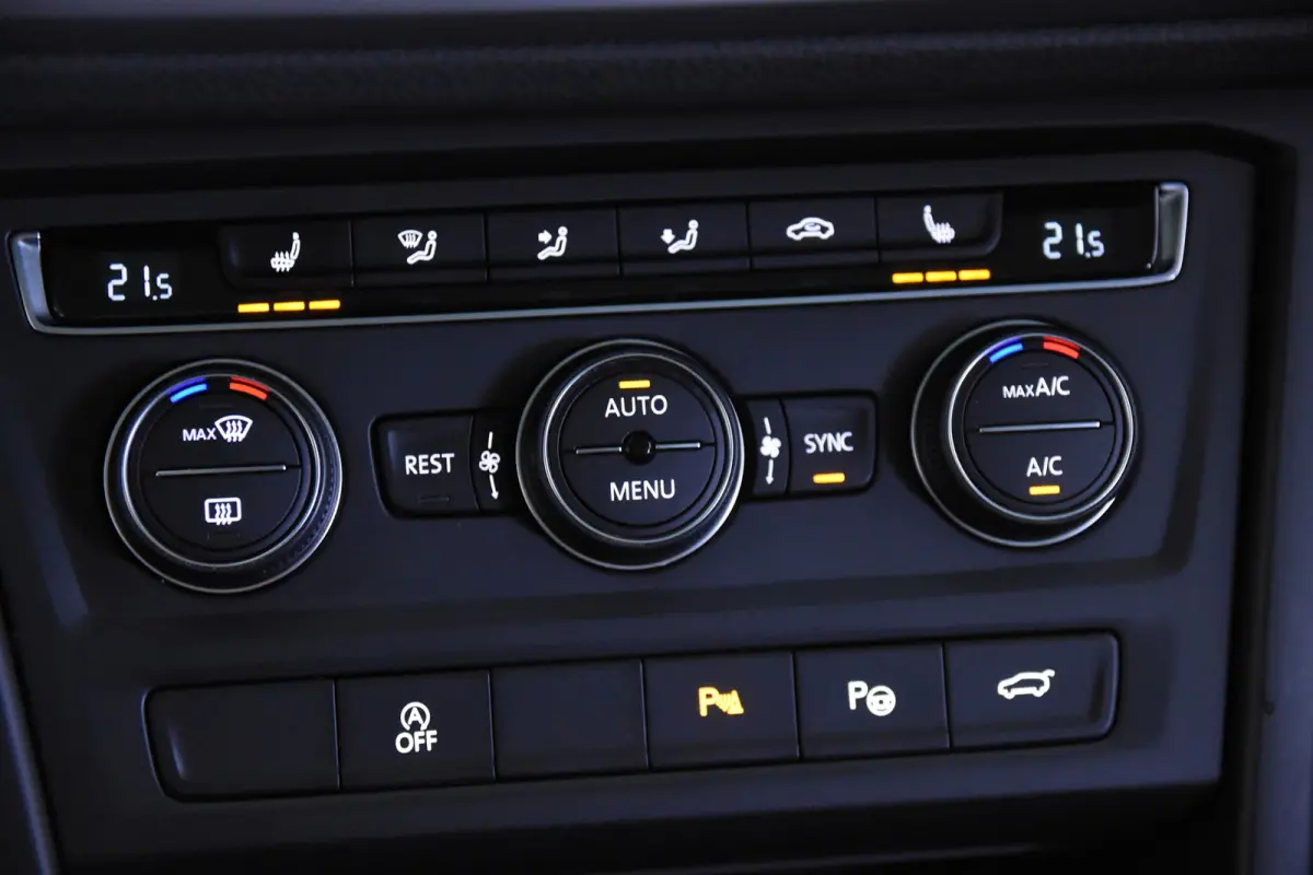1.5 TSI *1ste Eigenaar*Panoramadak*Navigatie*Stoelverwarming*