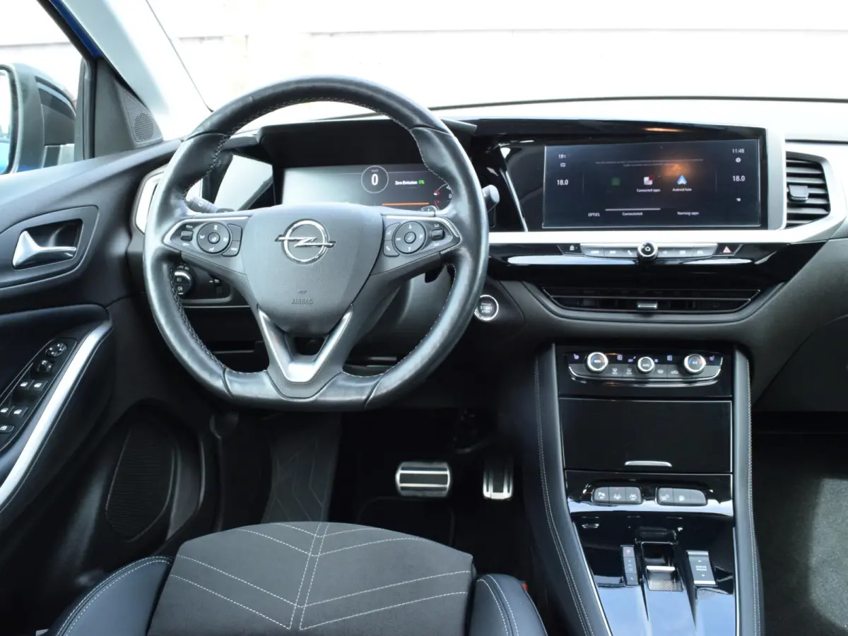 1.6 Turbo Plug-In Hybrid Level 3 SOH 98% | ALCANTARA | CAMERA & SENSOREN | NAVI & CARPLAY |