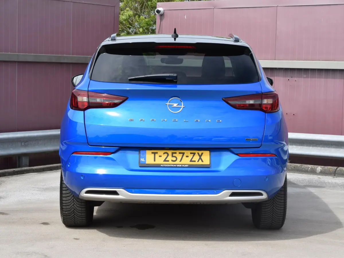 1.6 Turbo Plug-In Hybrid Level 3 SOH 98% | ALCANTARA | CAMERA & SENSOREN | NAVI & CARPLAY |