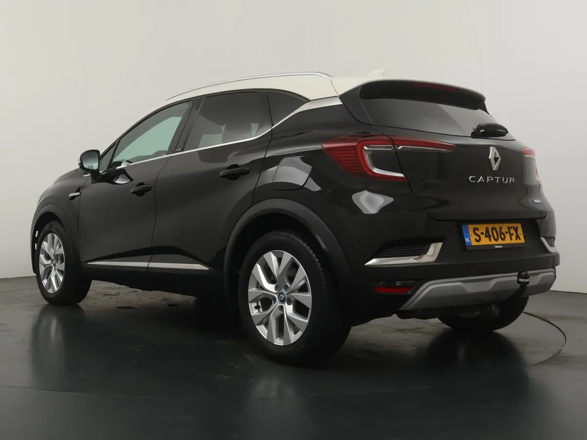 E-Tech Plug-in Hybrid 160 Intens | SoH 93% | Lederen Bekl. | Stoelverw. | Groot Navi | Trekhaak |