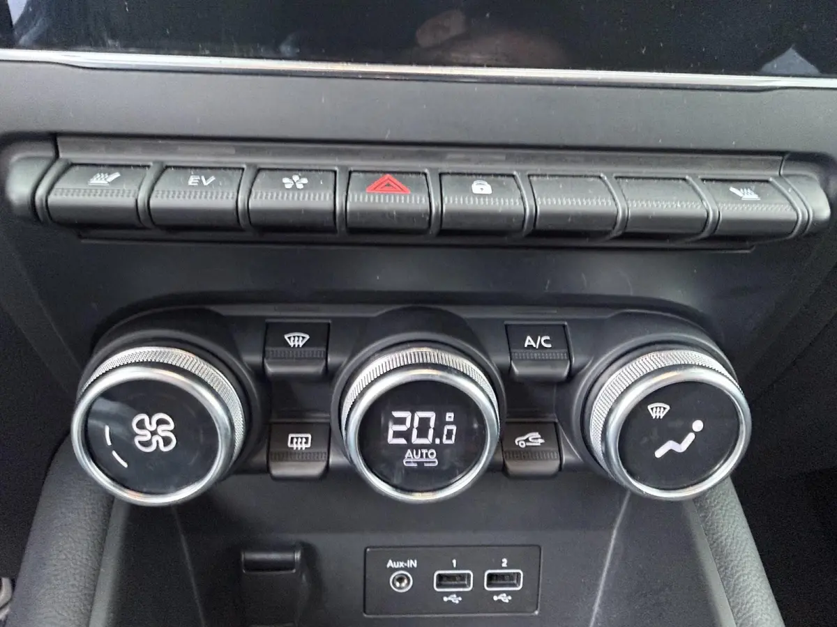 E-Tech Plug-in Hybrid 160 Intens | SoH 93% | Lederen Bekl. | Stoelverw. | Groot Navi | Trekhaak |
