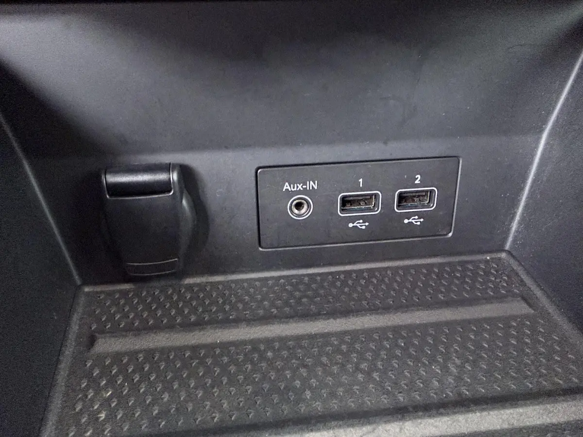 E-Tech Plug-in Hybrid 160 Intens | SoH 93% | Lederen Bekl. | Stoelverw. | Groot Navi | Trekhaak |