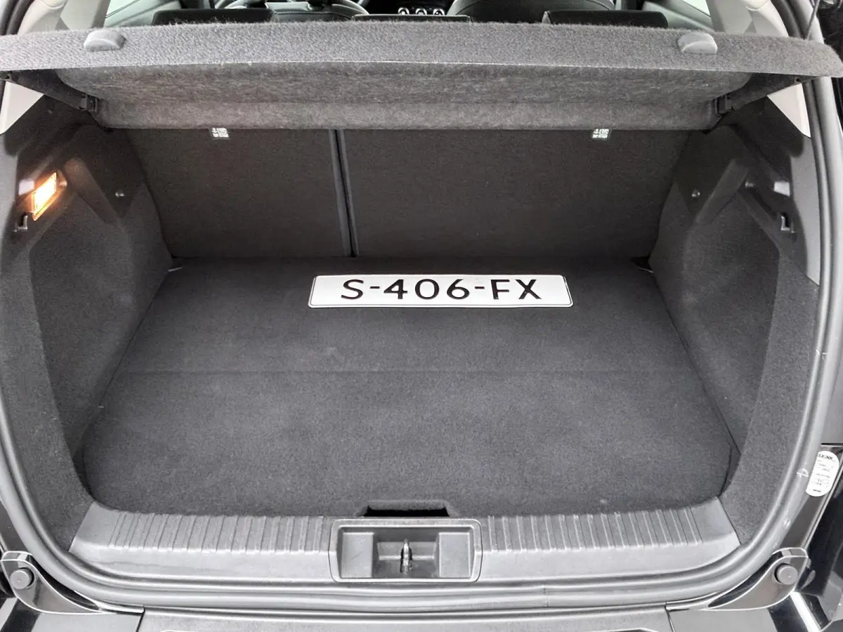E-Tech Plug-in Hybrid 160 Intens | SoH 93% | Lederen Bekl. | Stoelverw. | Groot Navi | Trekhaak |