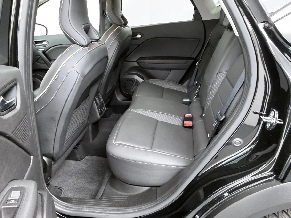 E-Tech Plug-in Hybrid 160 Intens | SoH 93% | Lederen Bekl. | Stoelverw. | Groot Navi | Trekhaak |