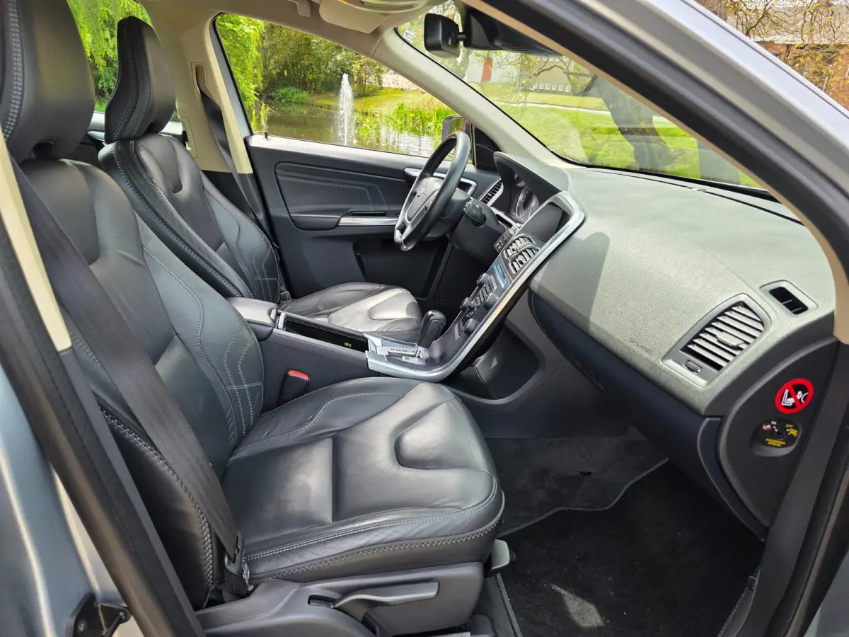2.0 T5 Ocean Race AUTOMAAT/leer/NAVI