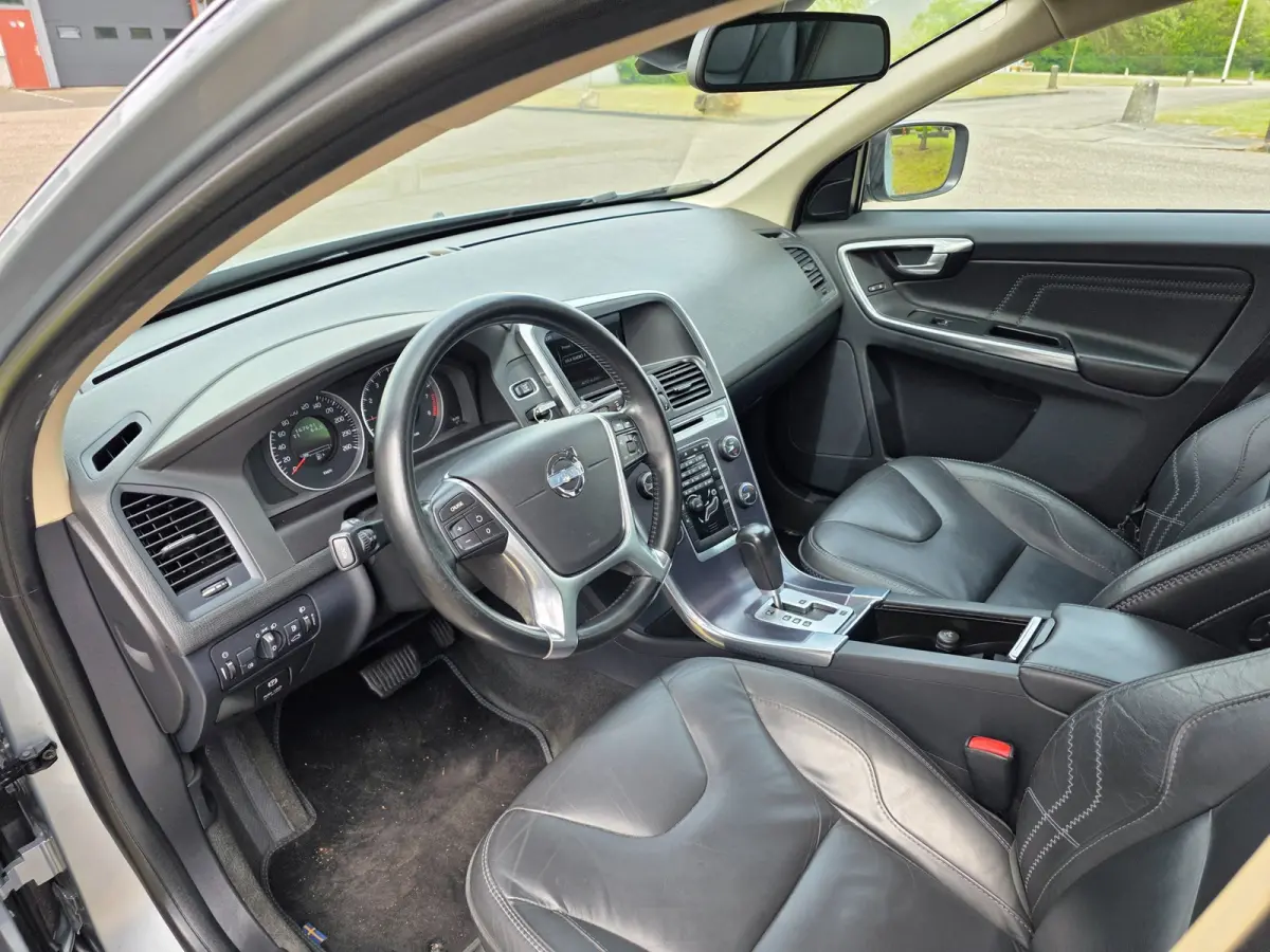 2.0 T5 Ocean Race AUTOMAAT/leer/NAVI