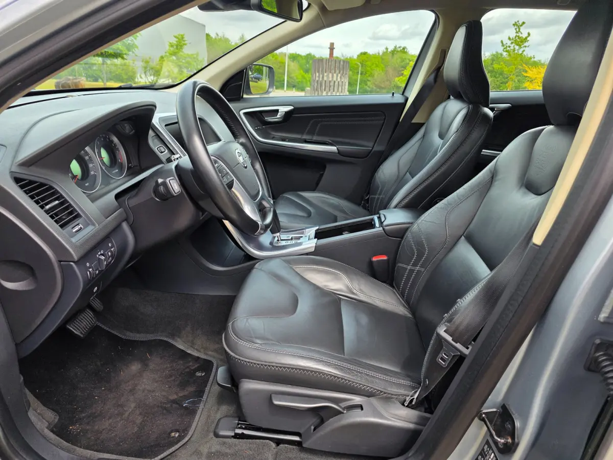 2.0 T5 Ocean Race AUTOMAAT/leer/NAVI