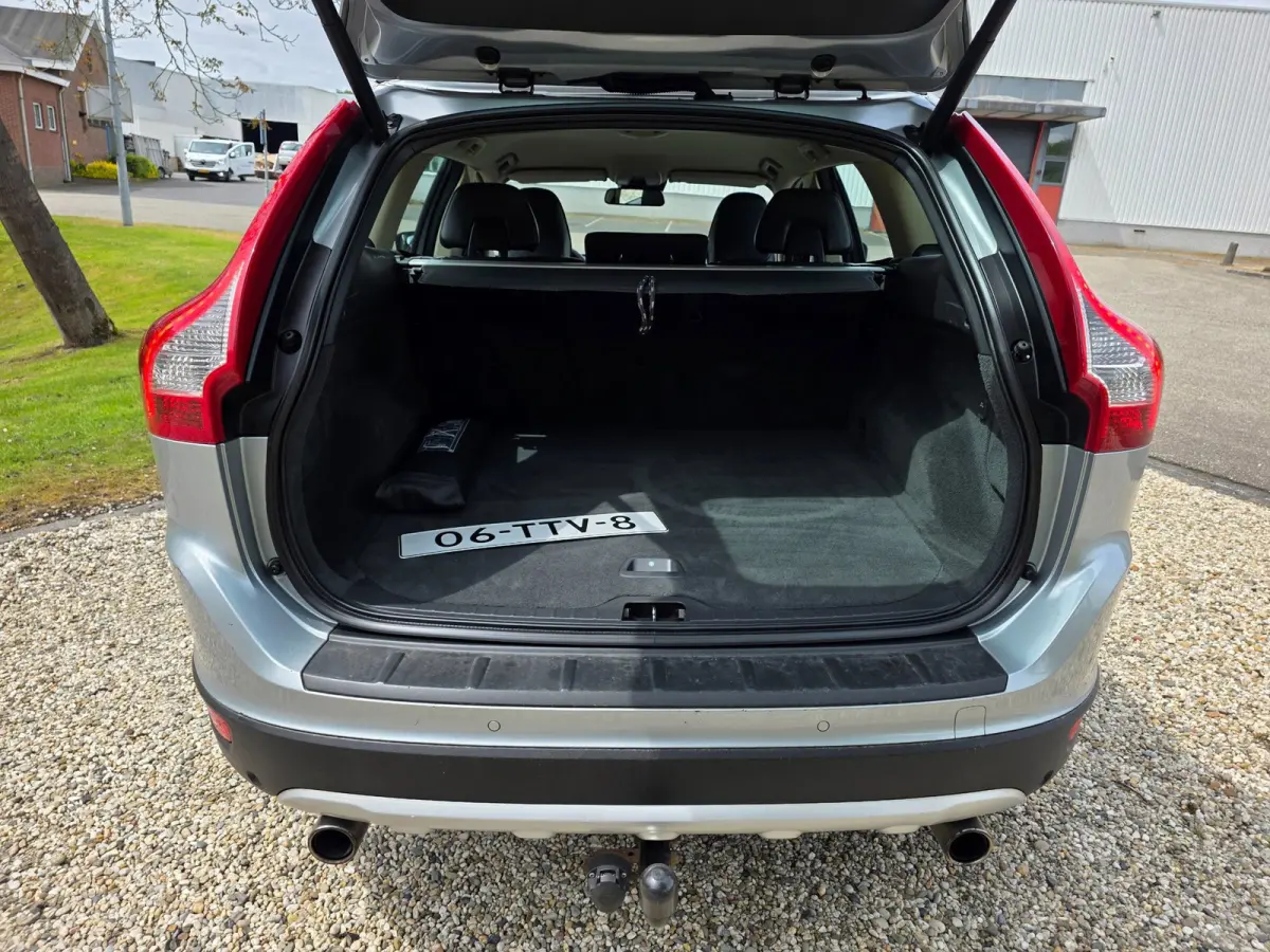 2.0 T5 Ocean Race AUTOMAAT/leer/NAVI