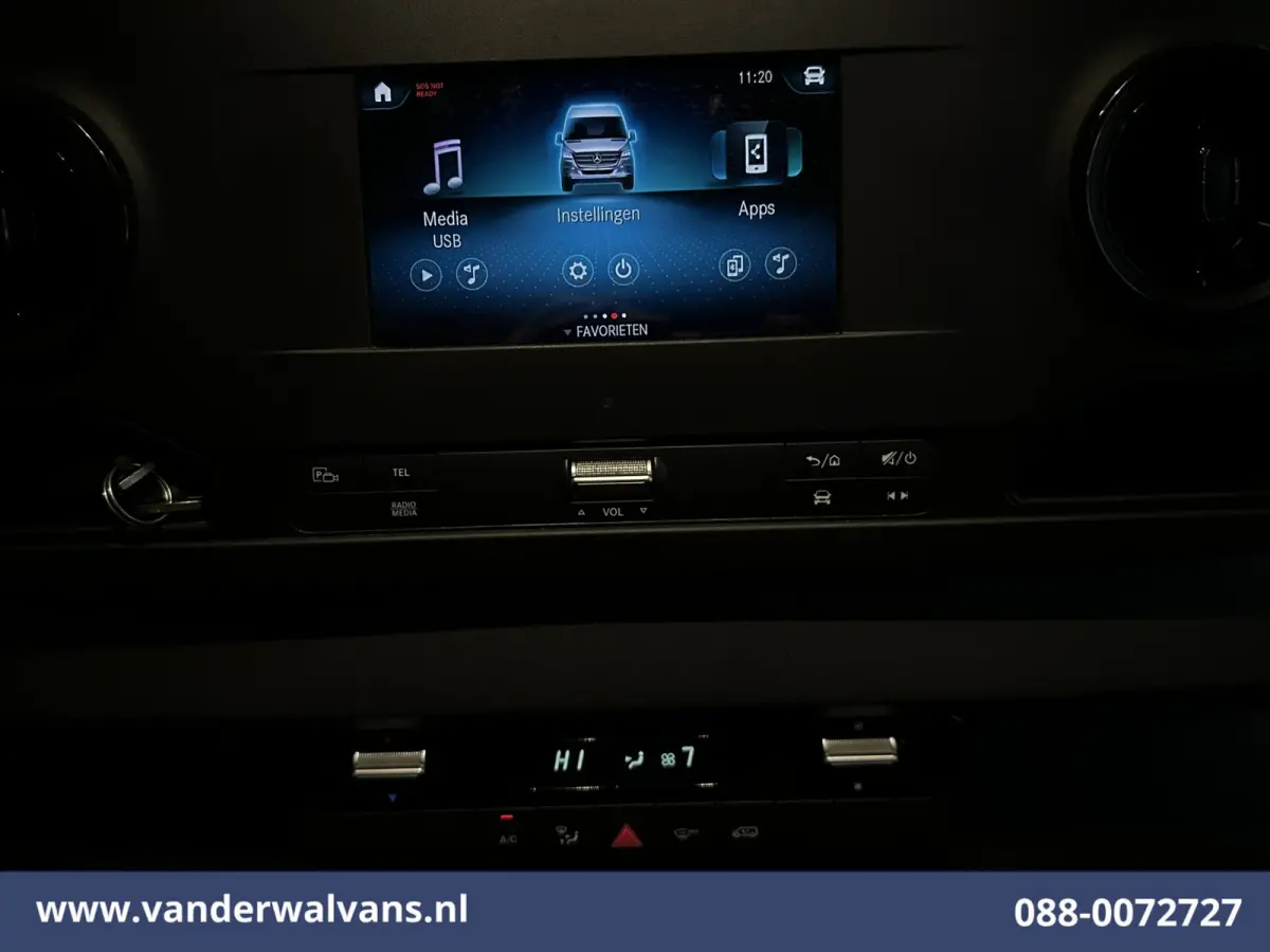 314 CDI 143pk L2H2 Euro6 Airco | Camera | Apple Carplay | Trekhaak | Cruisecontrol Android Auto, Stoelverwarming, 270 Graden Achterdeuren, Parkeersensoren, Bijrijdersbank
