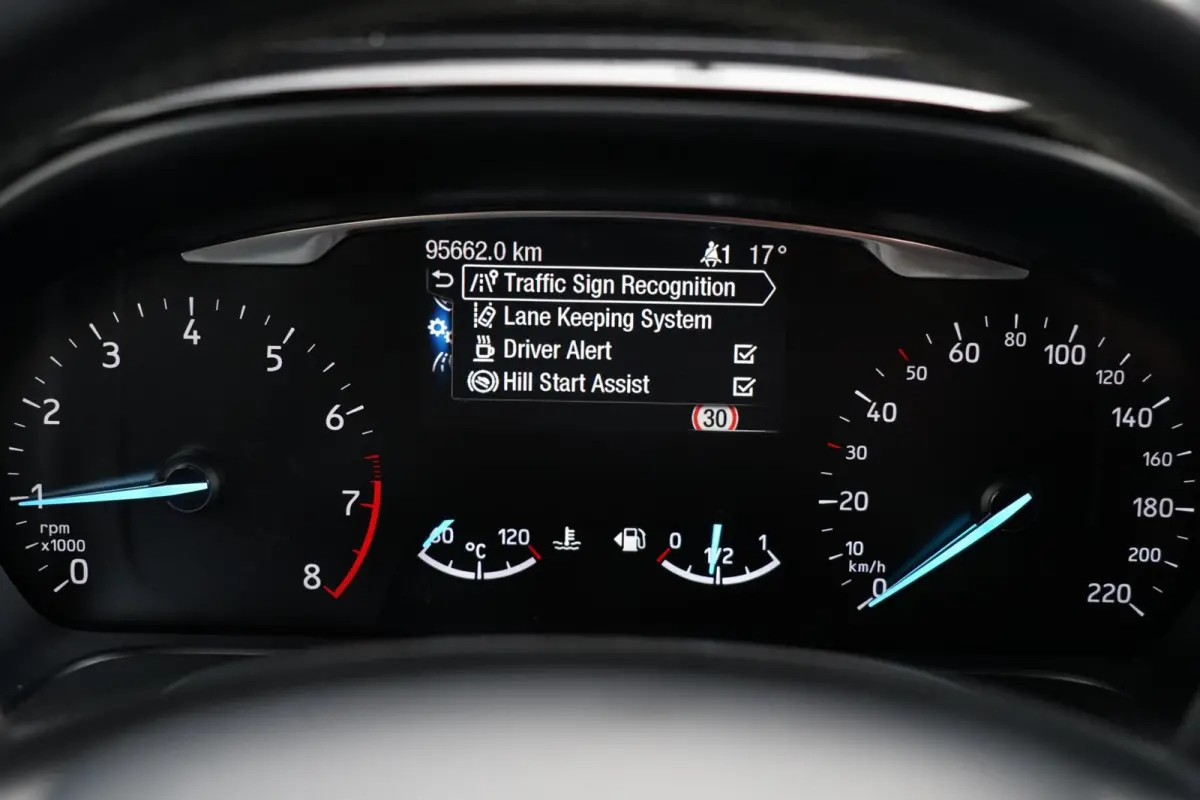 1.0 EcoBoost Titanium, NL, CarPlay, clima, cruise, LED